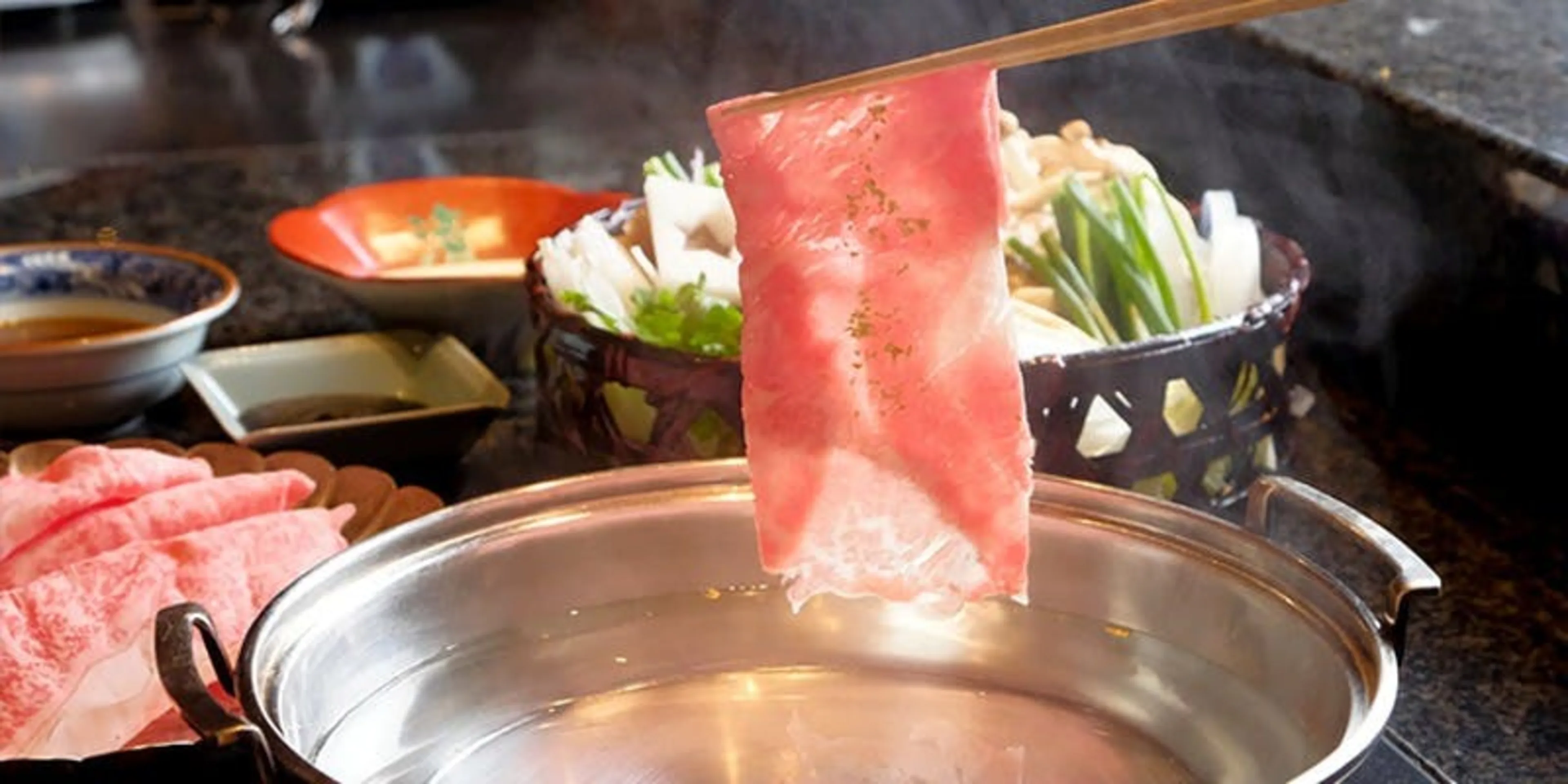 【個室確約/接待・会食プラン】なんば駅から徒歩3分★極上A5ランク雌黒毛和牛しゃぶしゃぶと季節の懐石料理全7品★大切なご縁を深める、上質な和のひととき