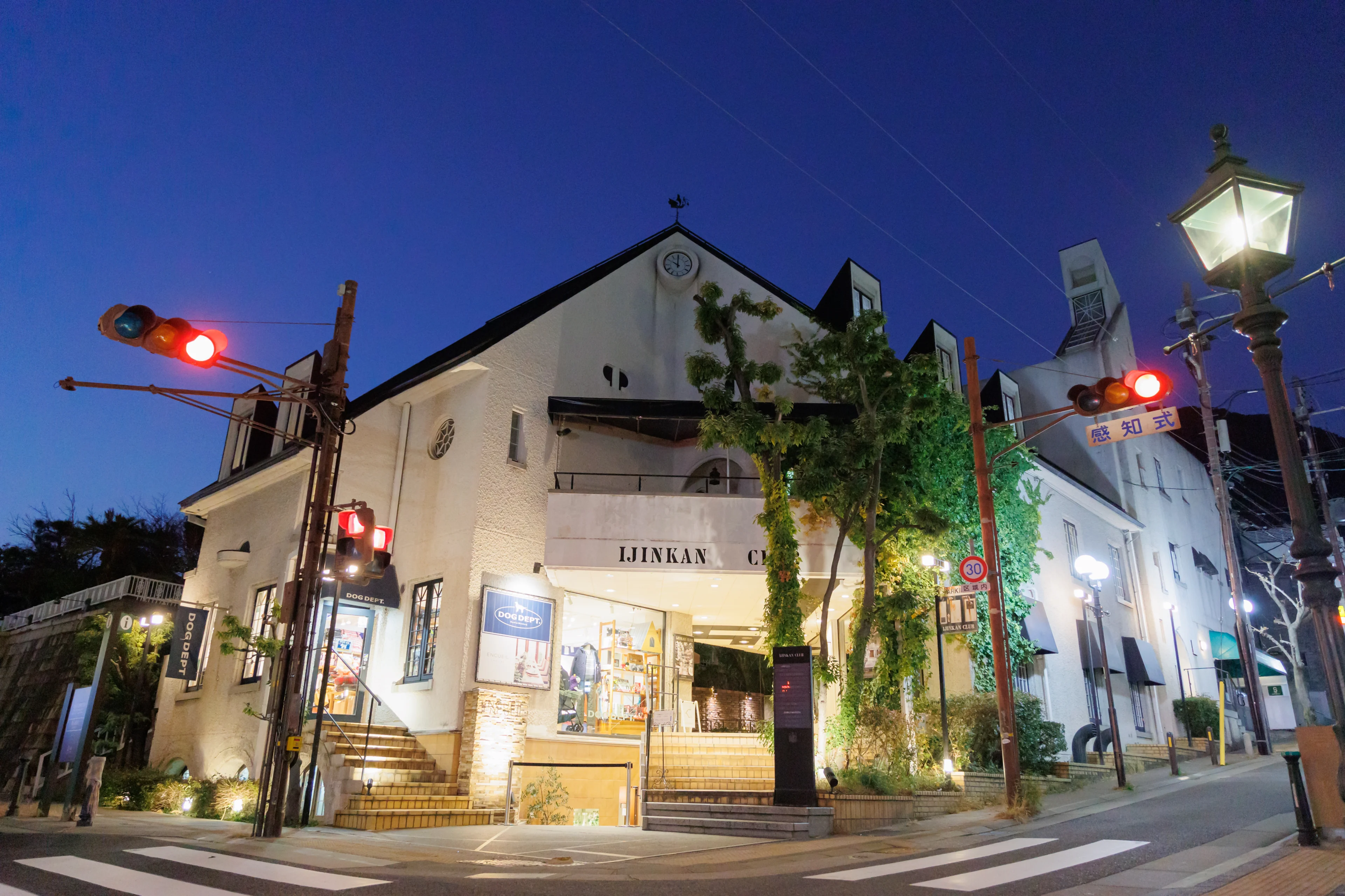 焼き鳥のあとにチャペルでプロポーズする「落差サプライズ」のプラン in 神戸！焼き鳥ディナーコース＋乾杯ドリンク＋オーダーメイドのデザートプレート＋専任プロデューサーが事前打合せ！＋チャペル貸切【成功を演出します】★プロポーズ丸投げプラン♪