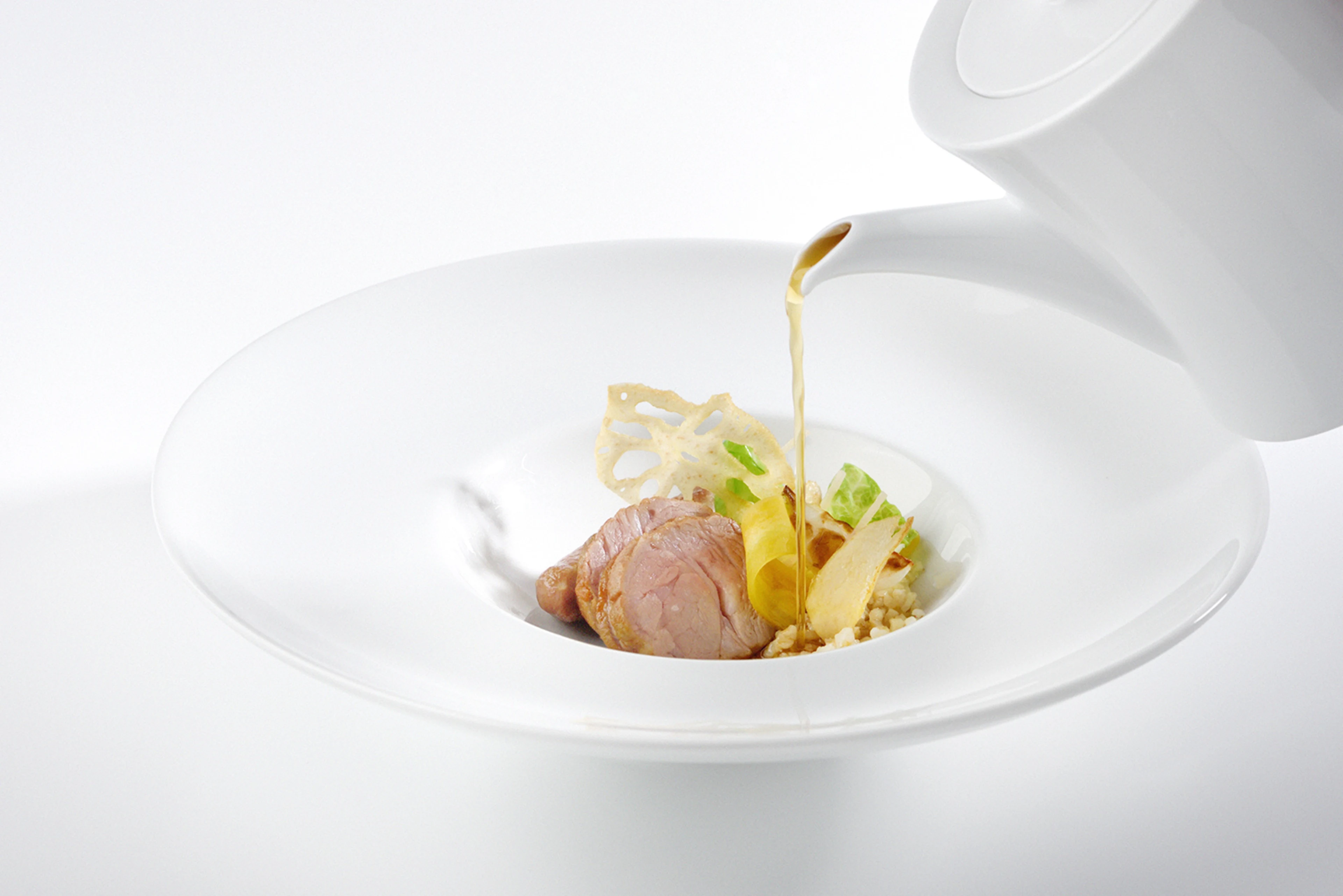 2016年ミシュラン一つ星獲得レストランディナーコース+兵庫の味覚を使用した本格フレンチコース～GRACIANI～