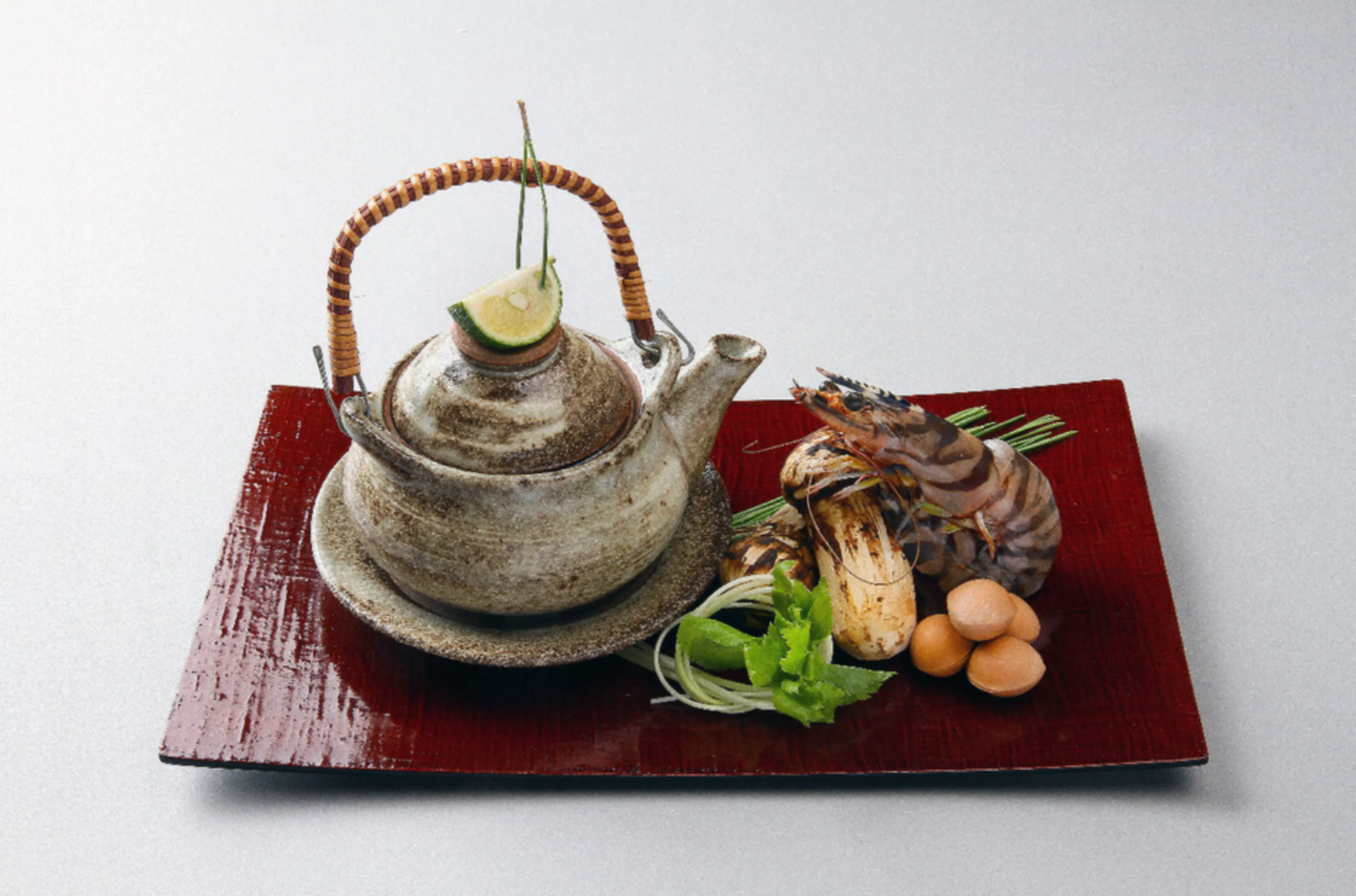 【1日3組限定！最大15名まで個室確約×大人数でのお祝いプラン】老舗の伝統会席ディナー×松茸土瓶蒸し・車海老翁揚げ・尼鯛丹波焼きなど旬を堪能する全11品★乾杯梅酒つき★湯島の上質空間で贅沢なひとときを