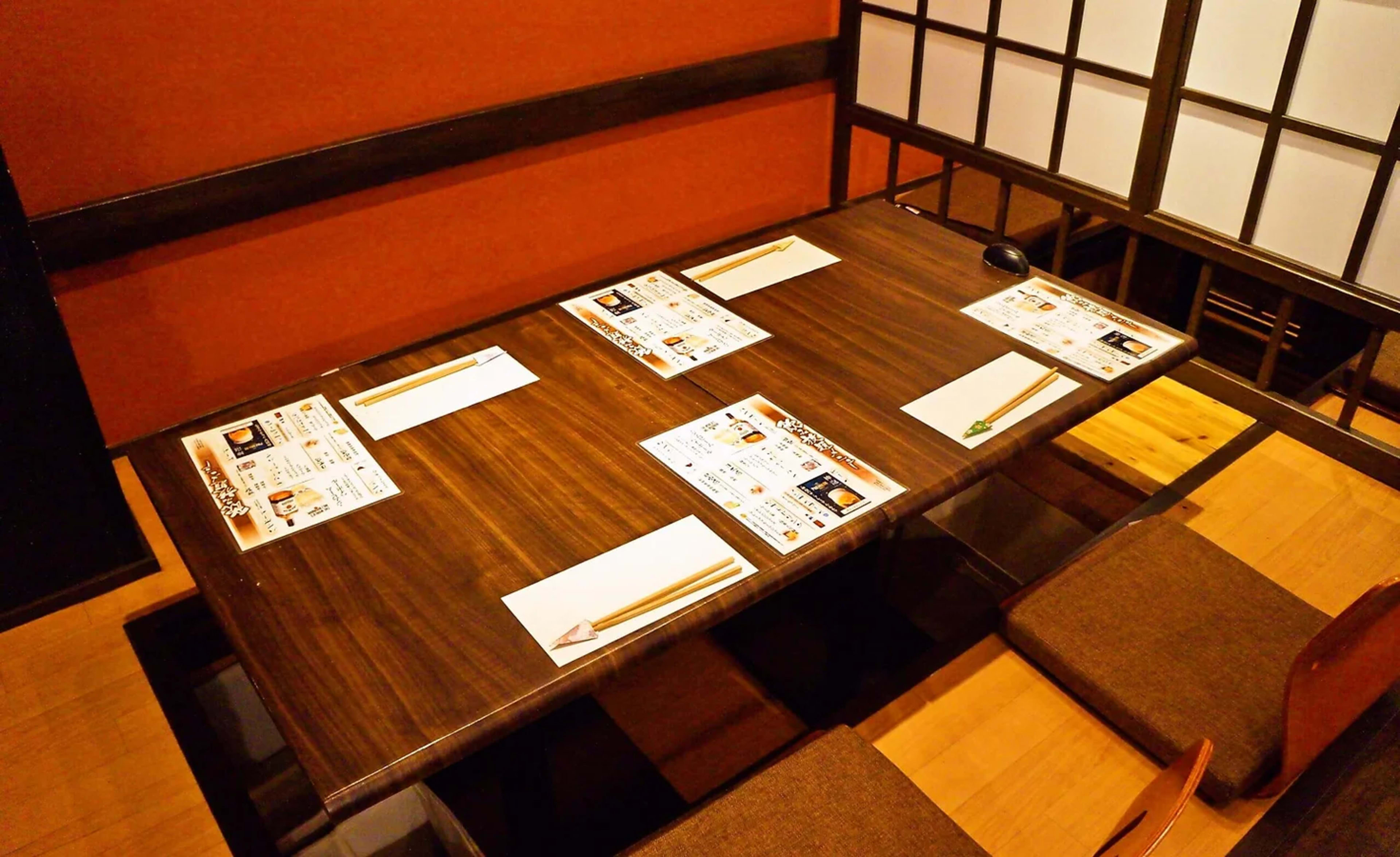 掘りごたつ式半個室