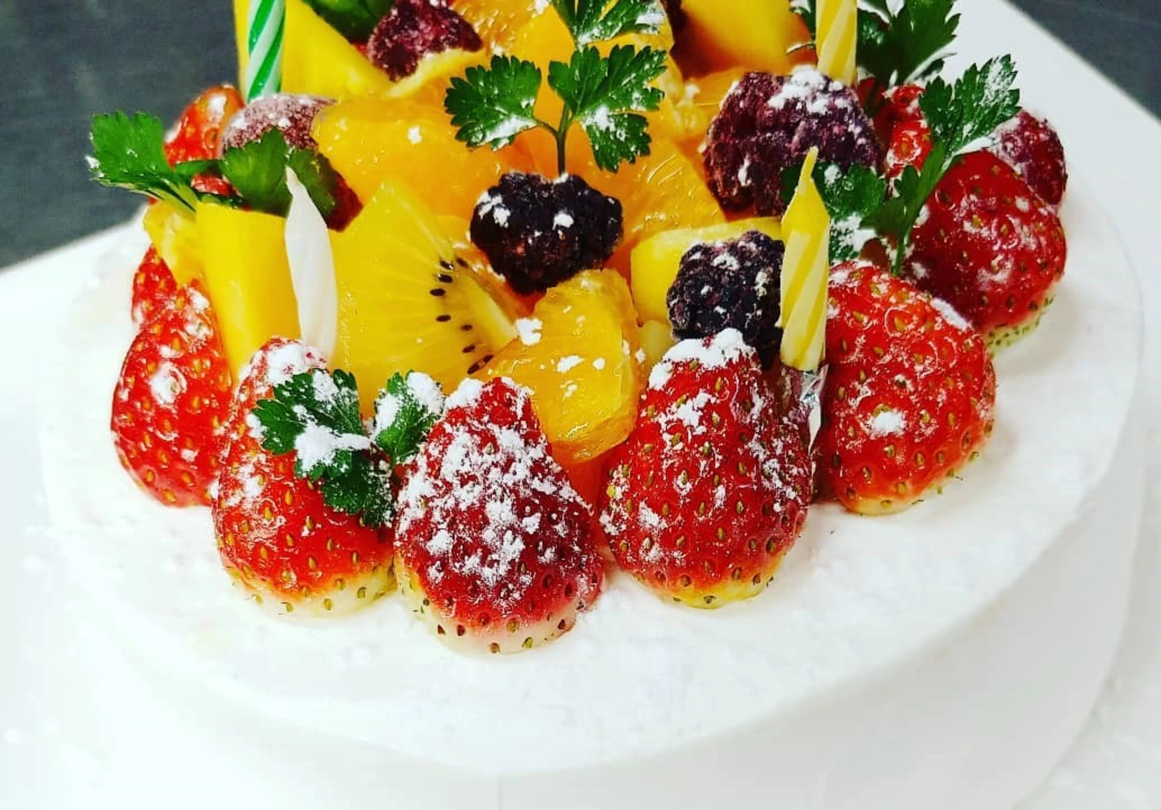 メッセージ付きデコレーションケーキ