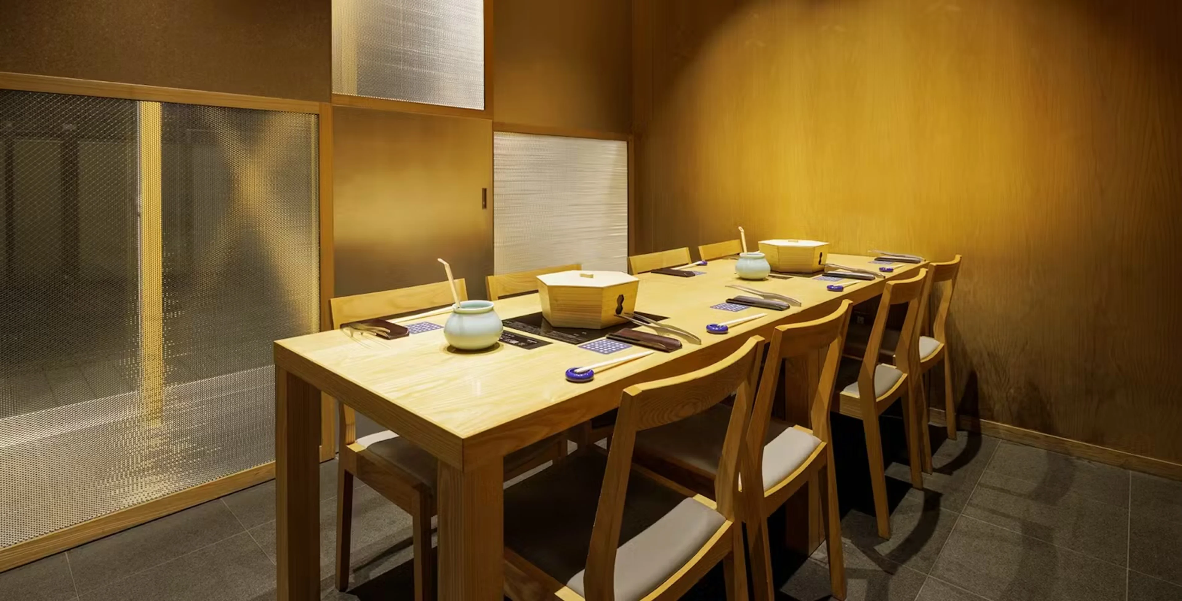 個室（テーブル席）