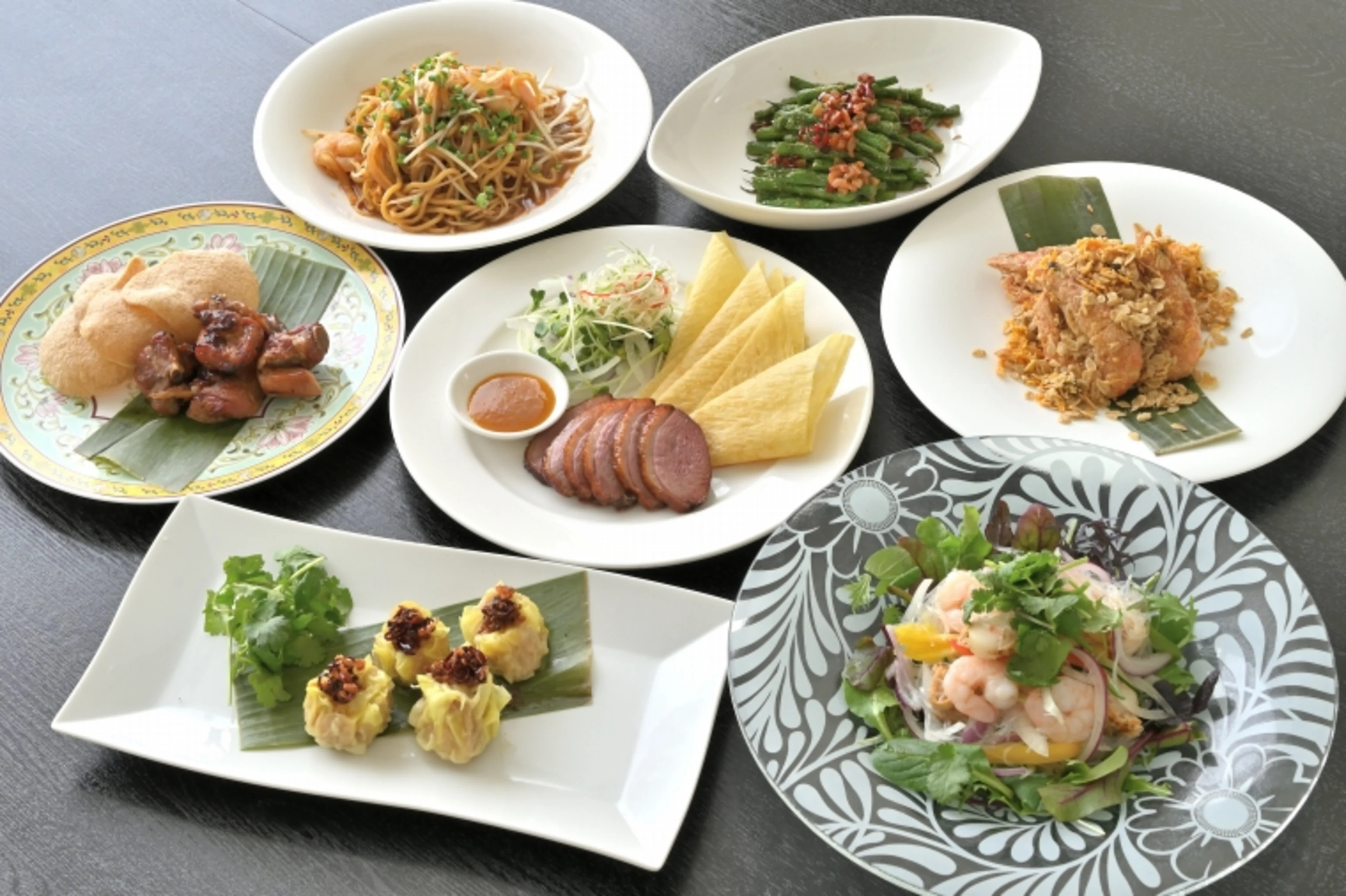 【アニバーサリーディナー】名物チリクラブを味わう豪華海鮮コース全8品＋乾杯スパークリング＋メッセージデザート★銀座の夜景や東京タワーを望む空間でアニバーサリーをお祝い