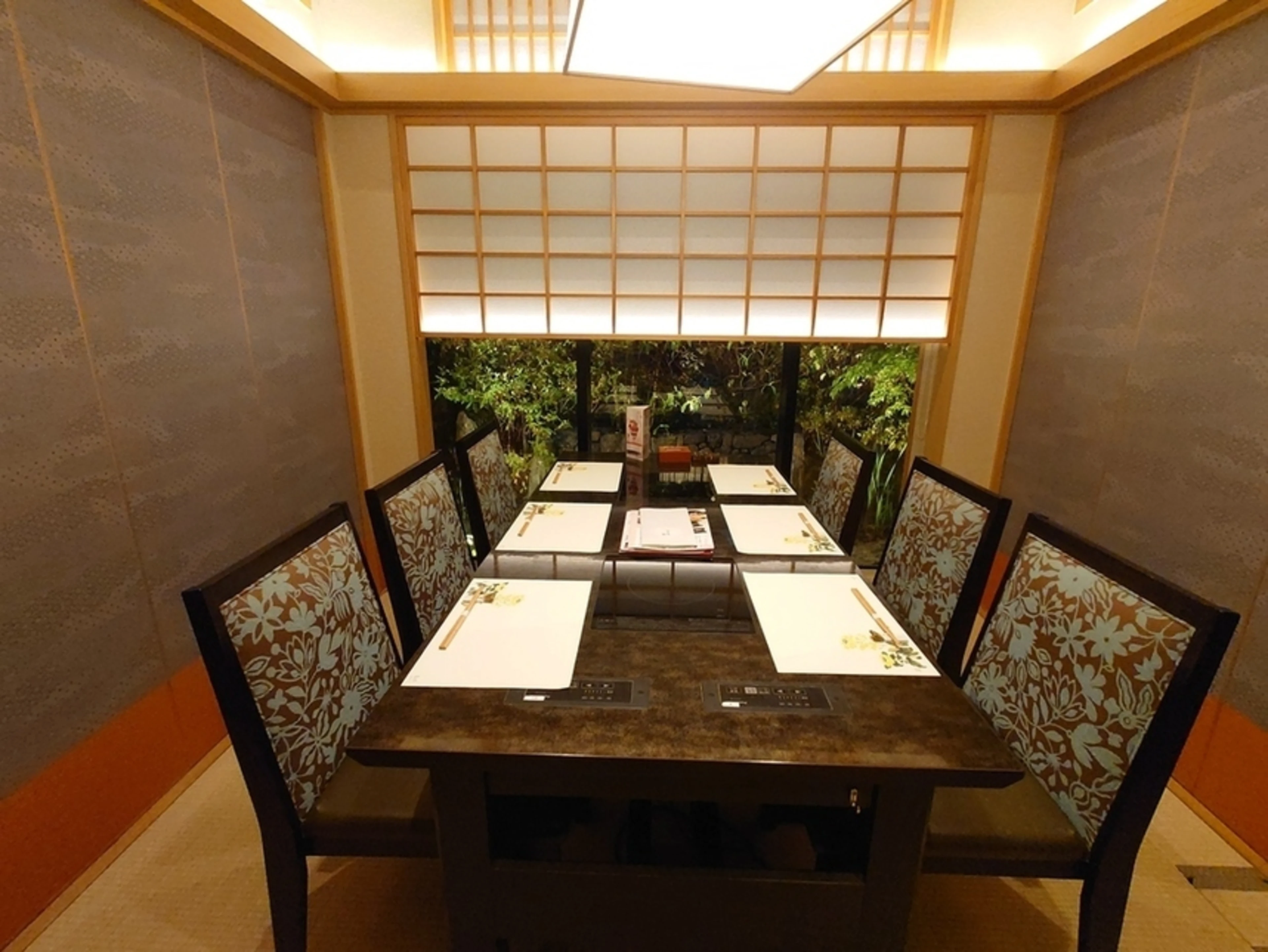 【個室確約 アニバーサリープラン】お祝いの席にふさわしい華やかな懐石～寿～★記念写真プレゼント★粋な和空間で贅沢なお祝い時間を満喫★松井山手駅徒歩5分