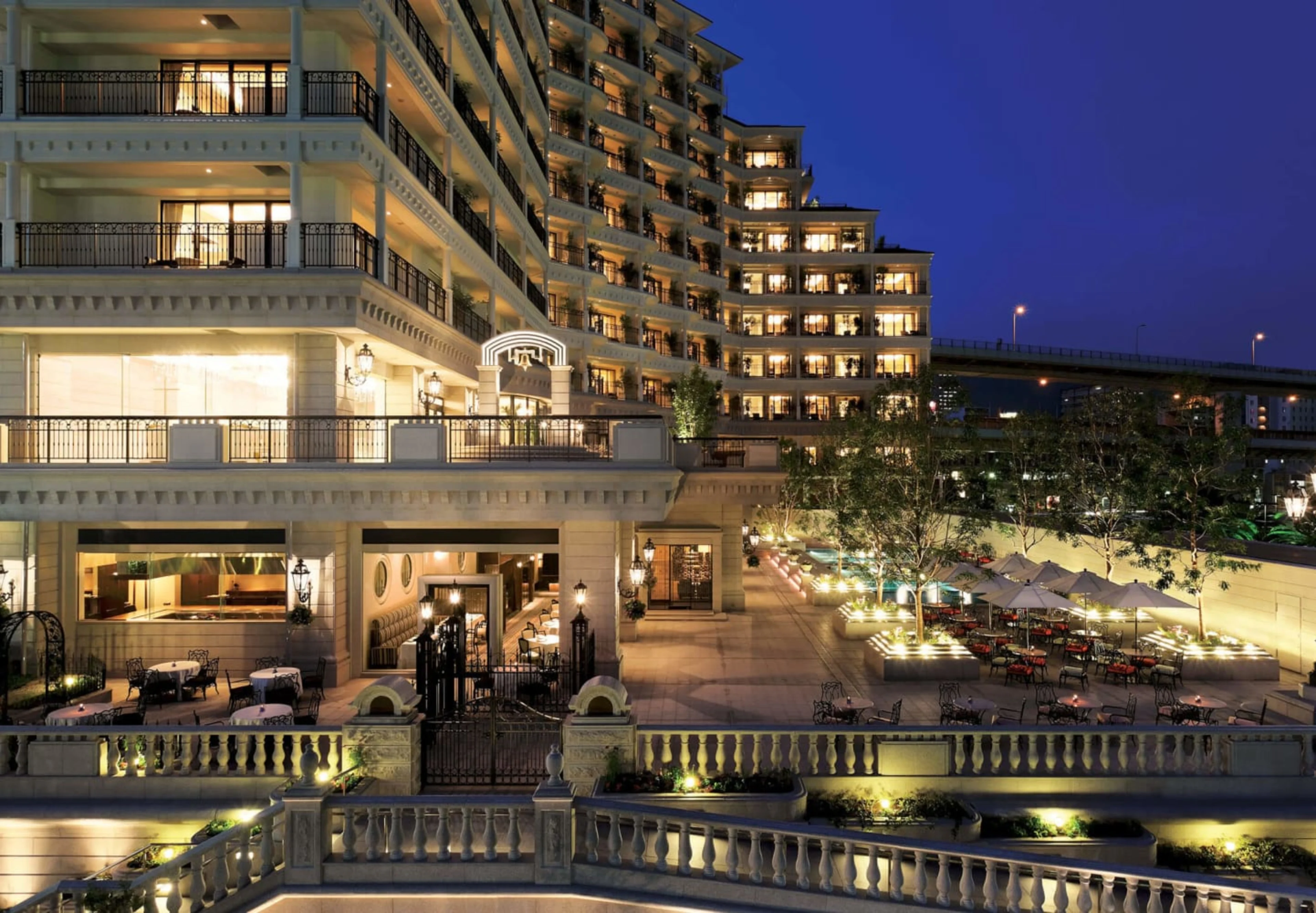 【2025年クリスマス限定宿泊付き プロポーズプラン】2016年ミシュラン一つ星獲得！地産地消のフレンチコース＋オーダーメイドのデザートプレート＋チャペル貸切★レストランお食事→チャペル貸し切りプロポーズ→ホテルのお祝い装飾でダブルサプライズも可能★専任プロポーズプランナーが最高★プロポーズ丸投げプラン★の思い出をプロデュース★