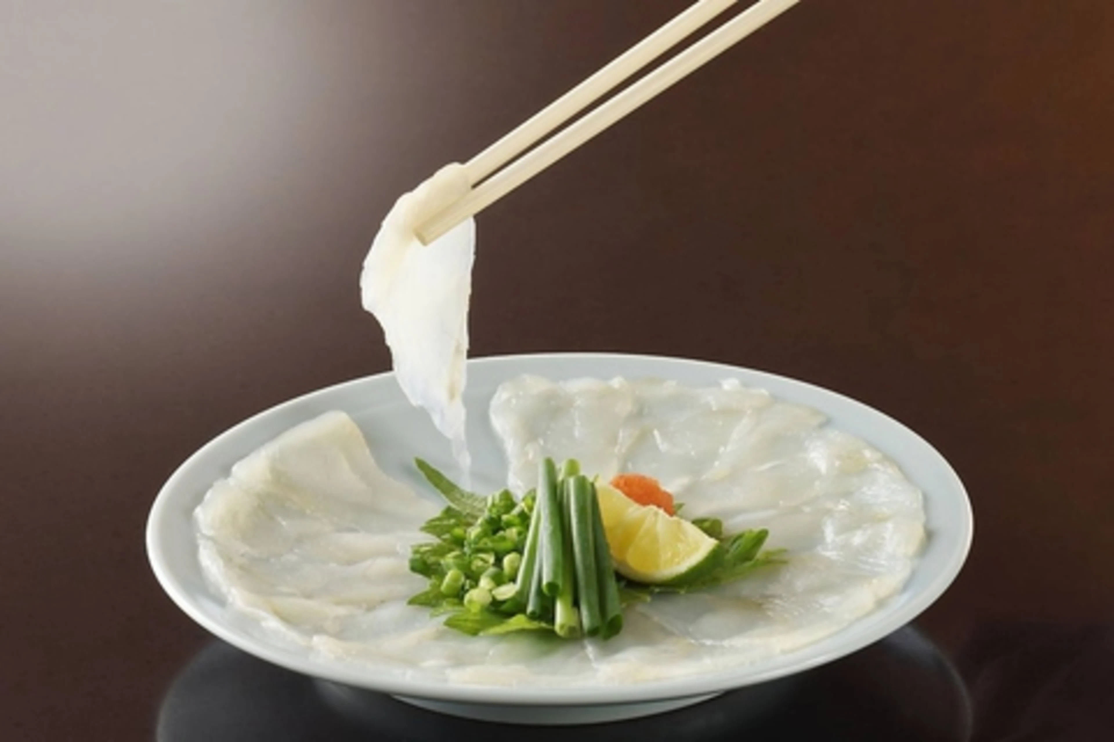 【アニバーサリープラン】厳選とらふぐ×選べる2つのコースで記念日を華やかに演出★福島駅から徒歩3分の好立地