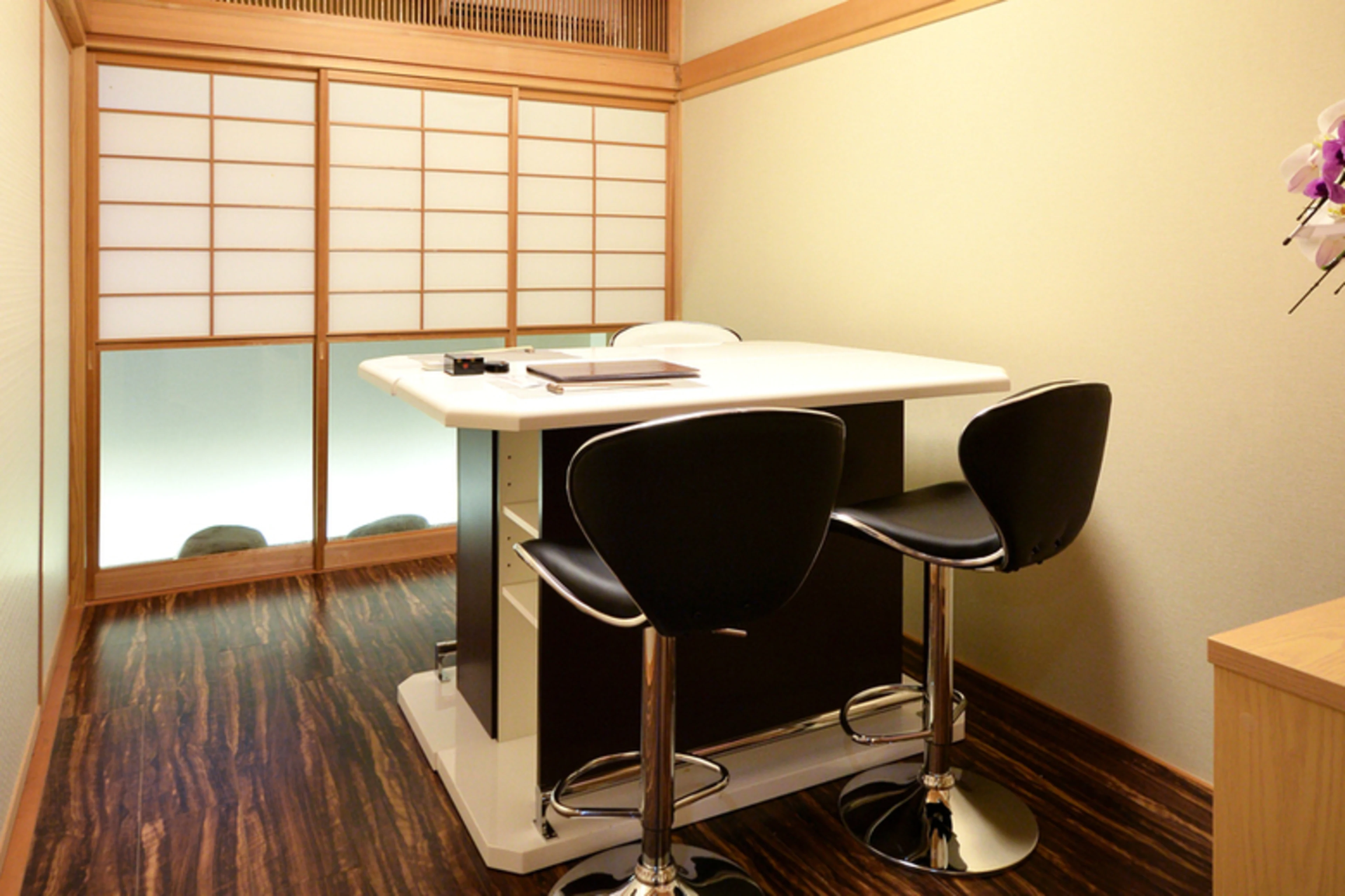 カウンター / 個室