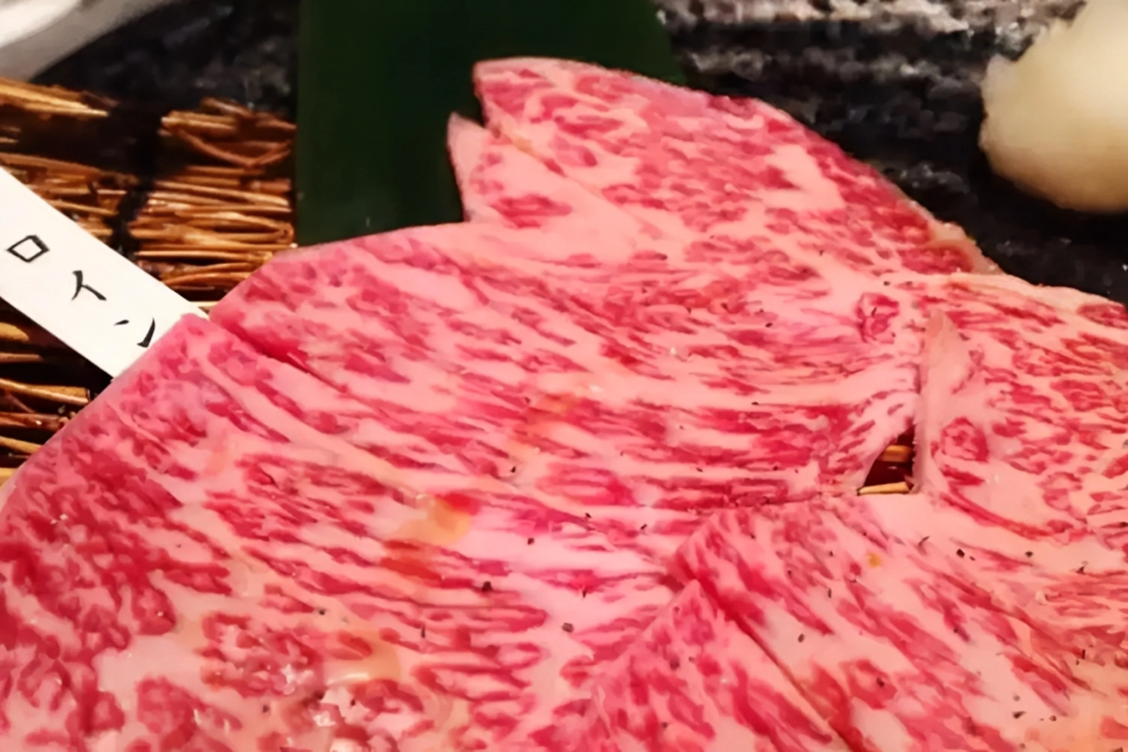 【個室確約】接待・会食や顔合わせに｜極上A5和牛を堪能する全10品ディナー★北新地のプライベート空間で特別なひとときを