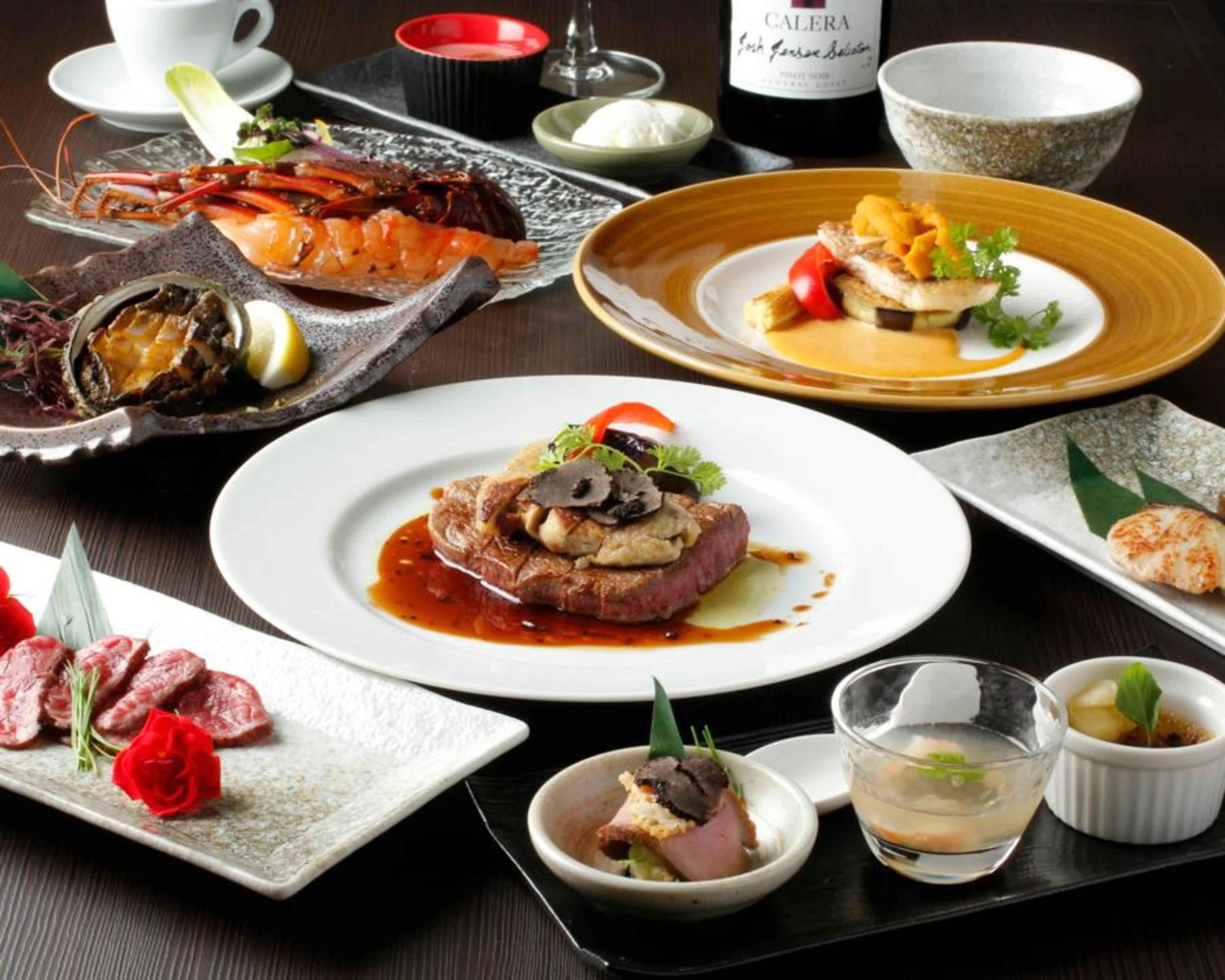 【最大10名×お祝いプラン】最高級黒毛和牛シャトーブリアンやフォアグラ、鮑や伊勢海老を堪能するスペシャル会席ディナー＆メッセージ付きプレートのご用意可★新宿の隠れ家で特別な時間を