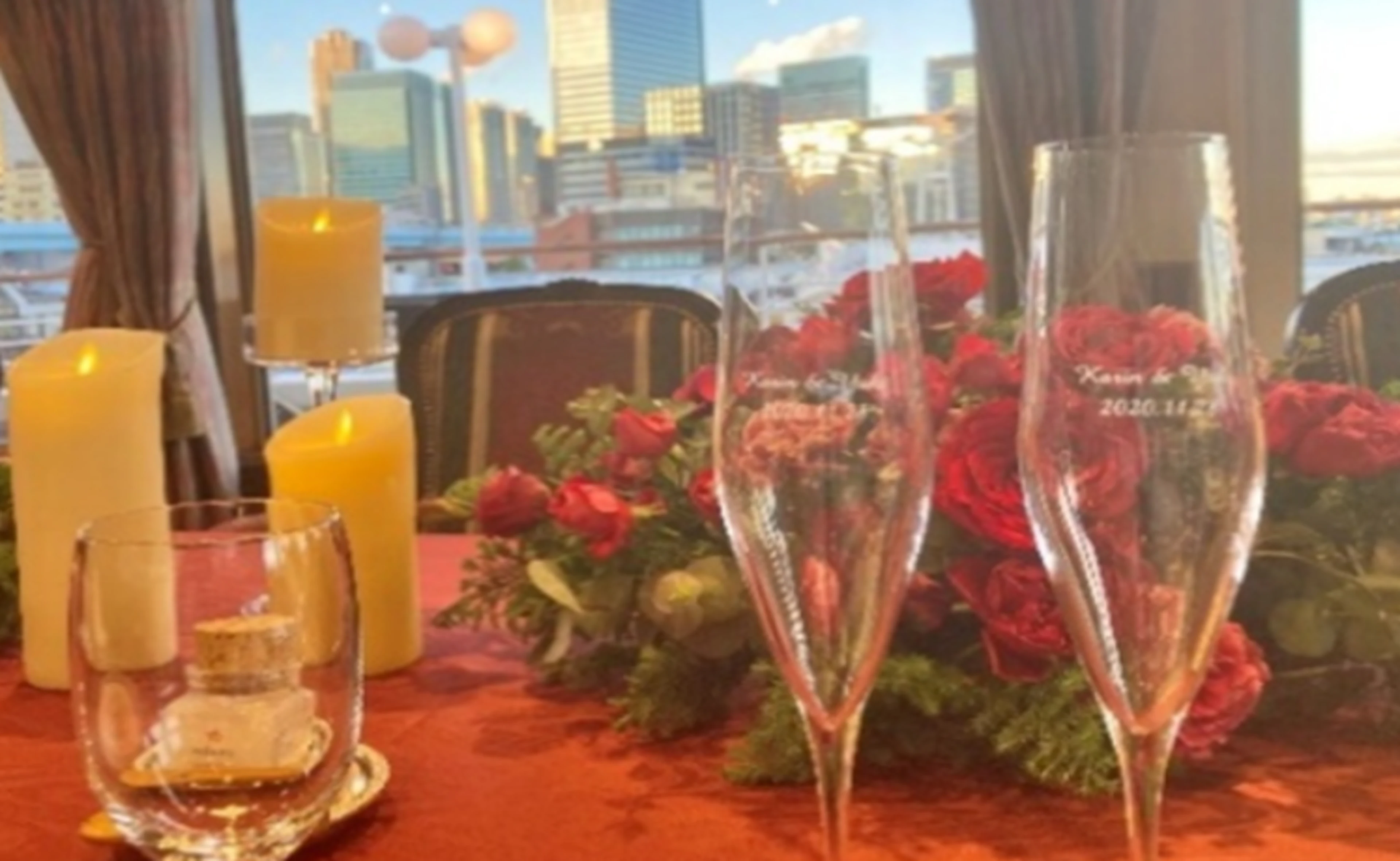 オリジナルネーム入りシャンパングラス