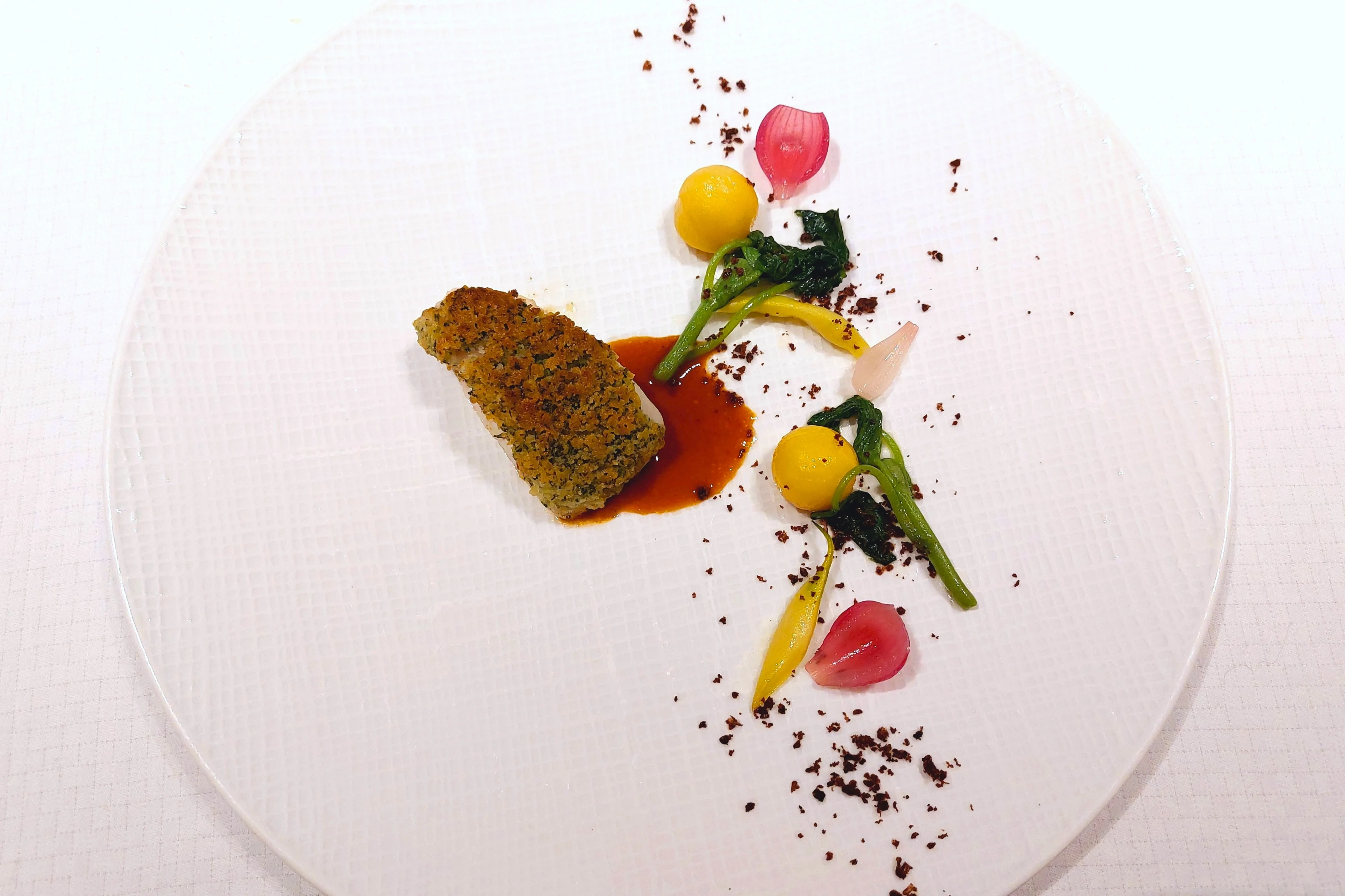 バラの花束付き！【Anny限定 プロポーズディナープラン】旬の味覚を堪能するシェフ自慢のフレンチフルコース★乾杯ドリンク＋メッセージプレート付き★煌びやかな銀座で愛の告白を！ DF