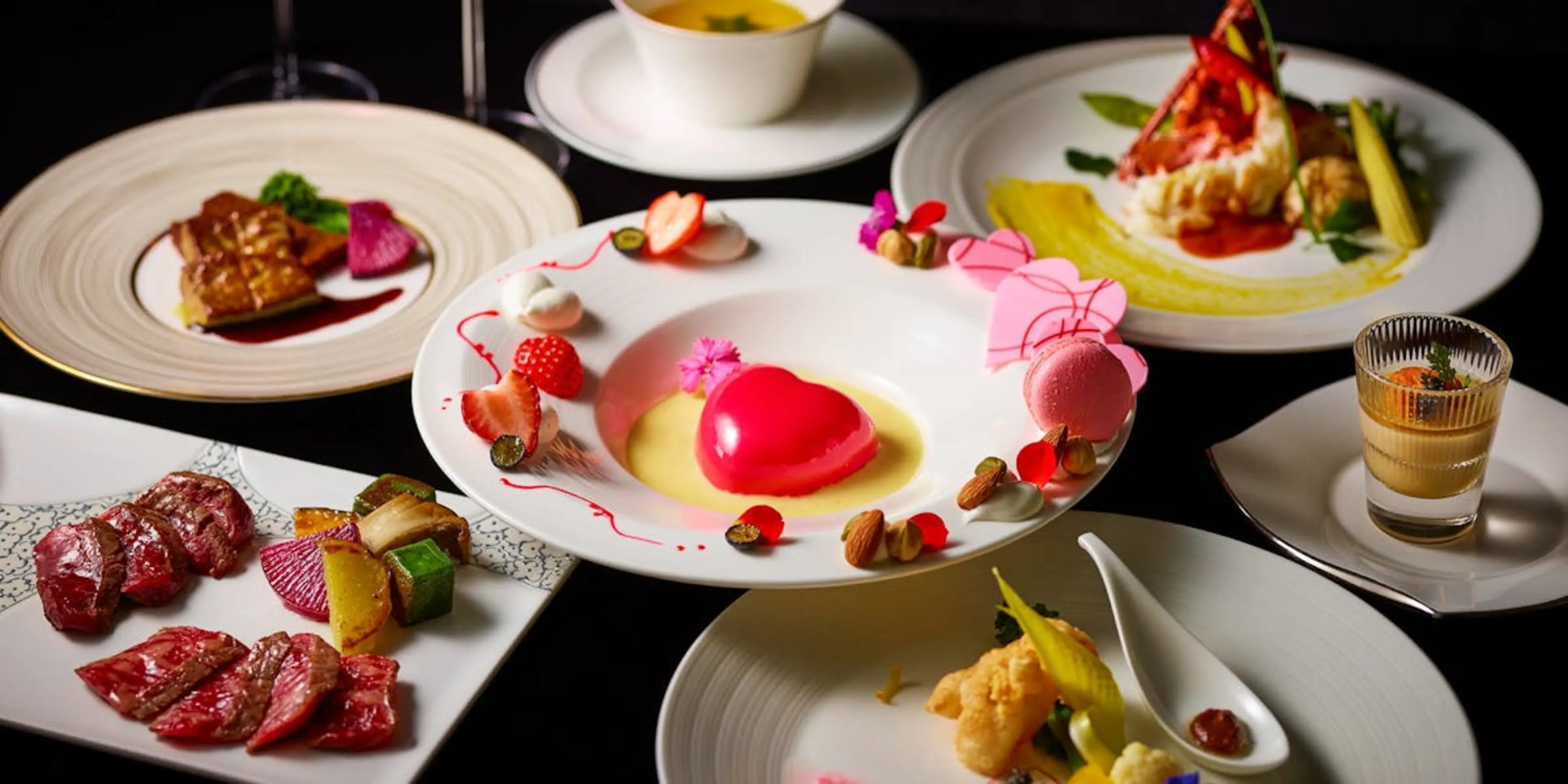 メッセージ付きハート型ケーキ