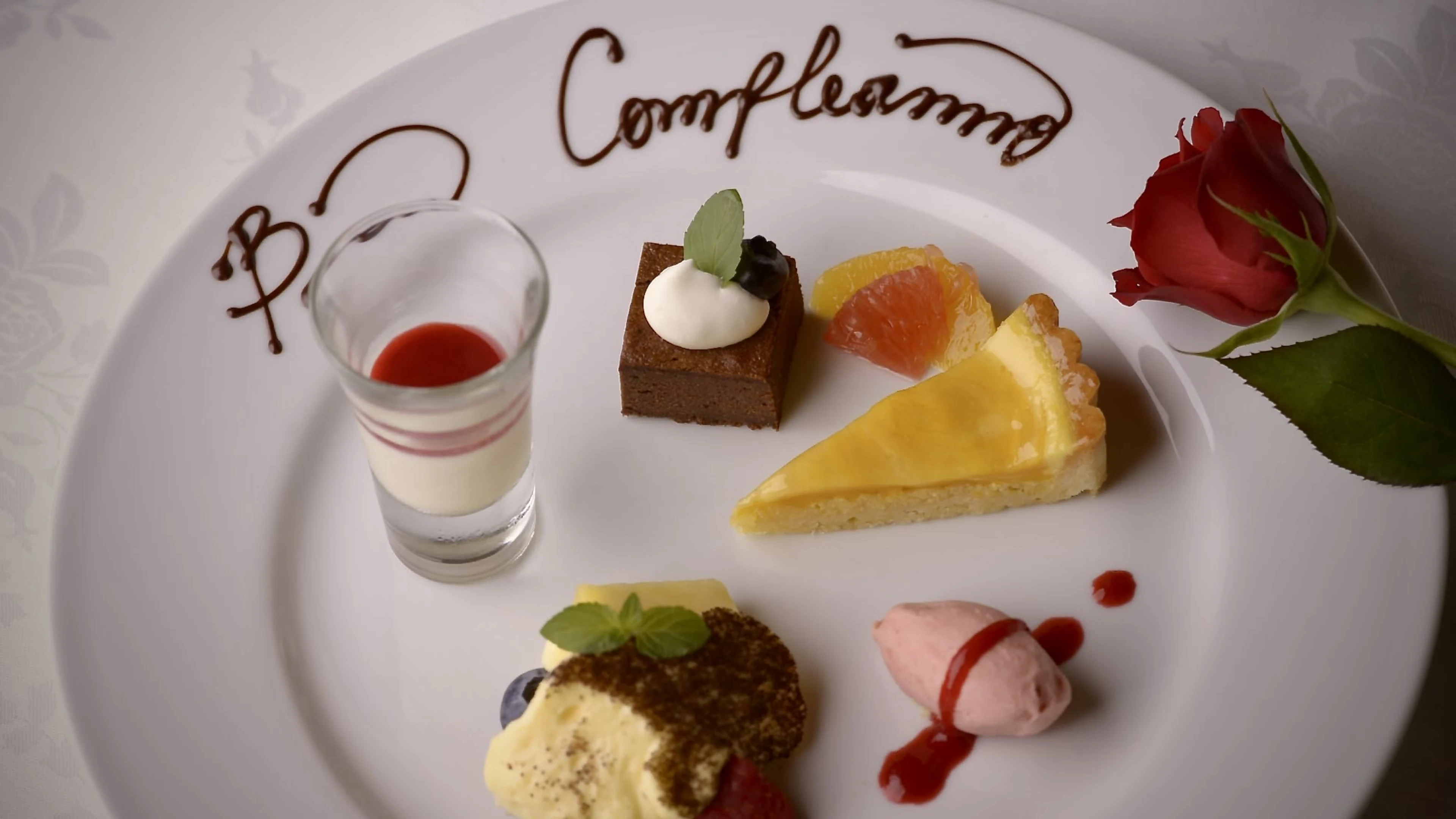 メッセージ付きプレート