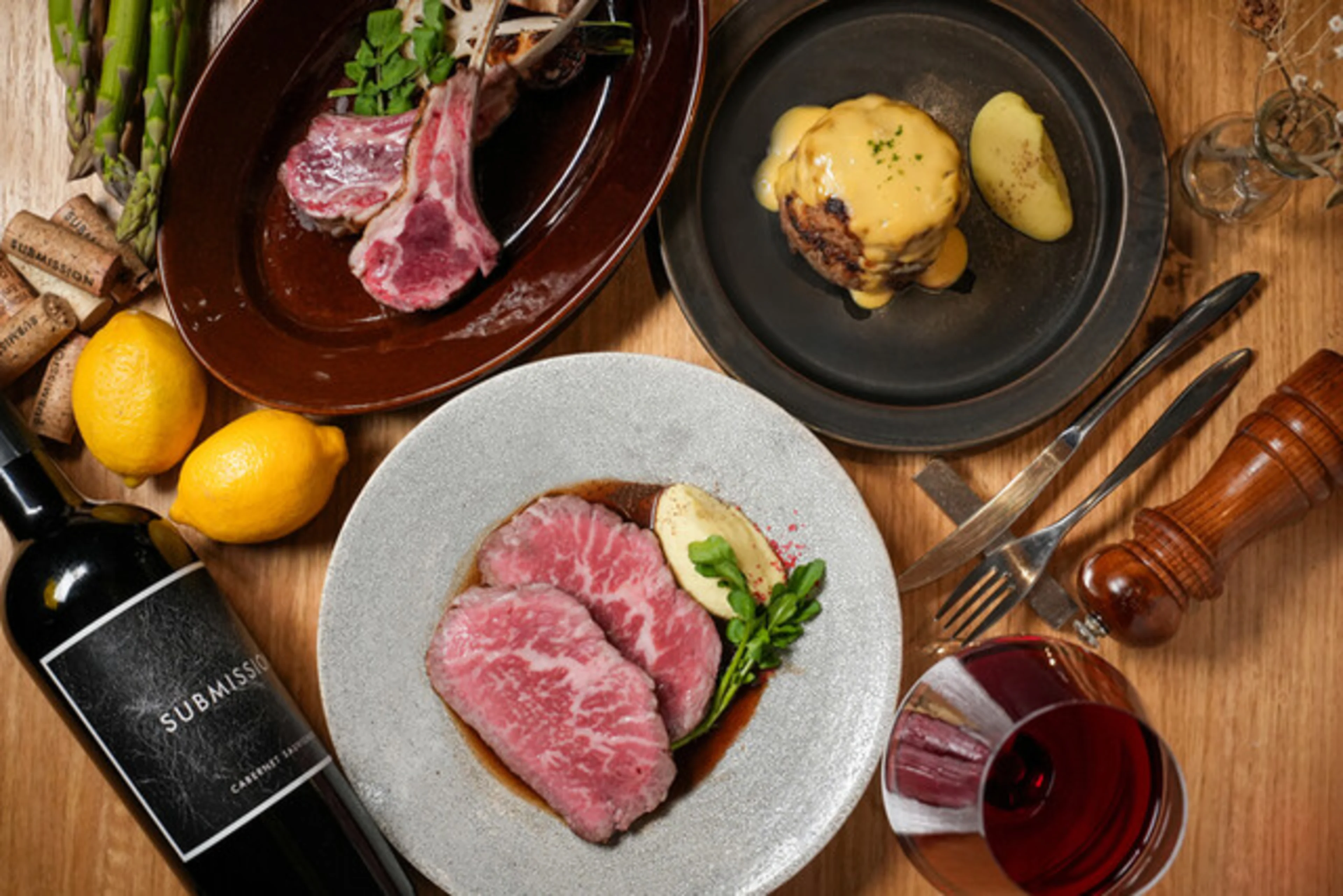 2つ星シェフが贈る贅沢洋食コース全3種