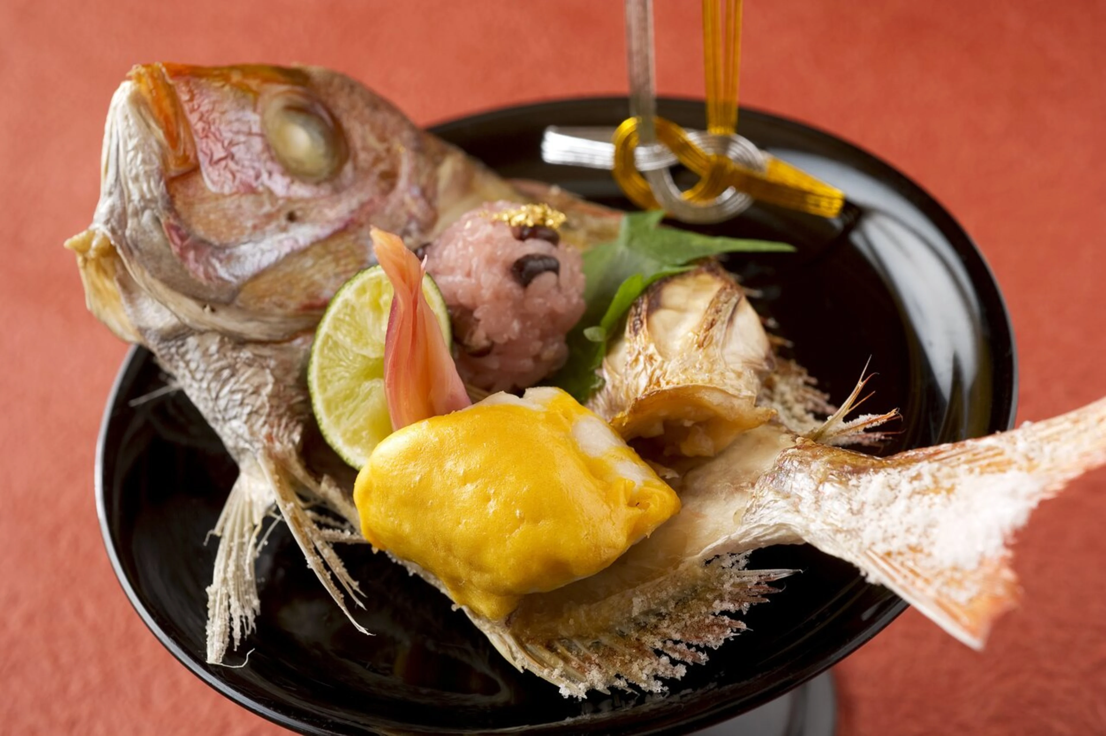 【長寿祝いプラン】小鯛の姿焼き・お赤飯含む京懐石コース＋ちゃんちゃんこ貸出＋お祝い色紙プレゼント★浦安ブライトンホテル東京ベイ内レストラン★洗練された和空間で人生の節目をお祝い！フォトサービスあり！