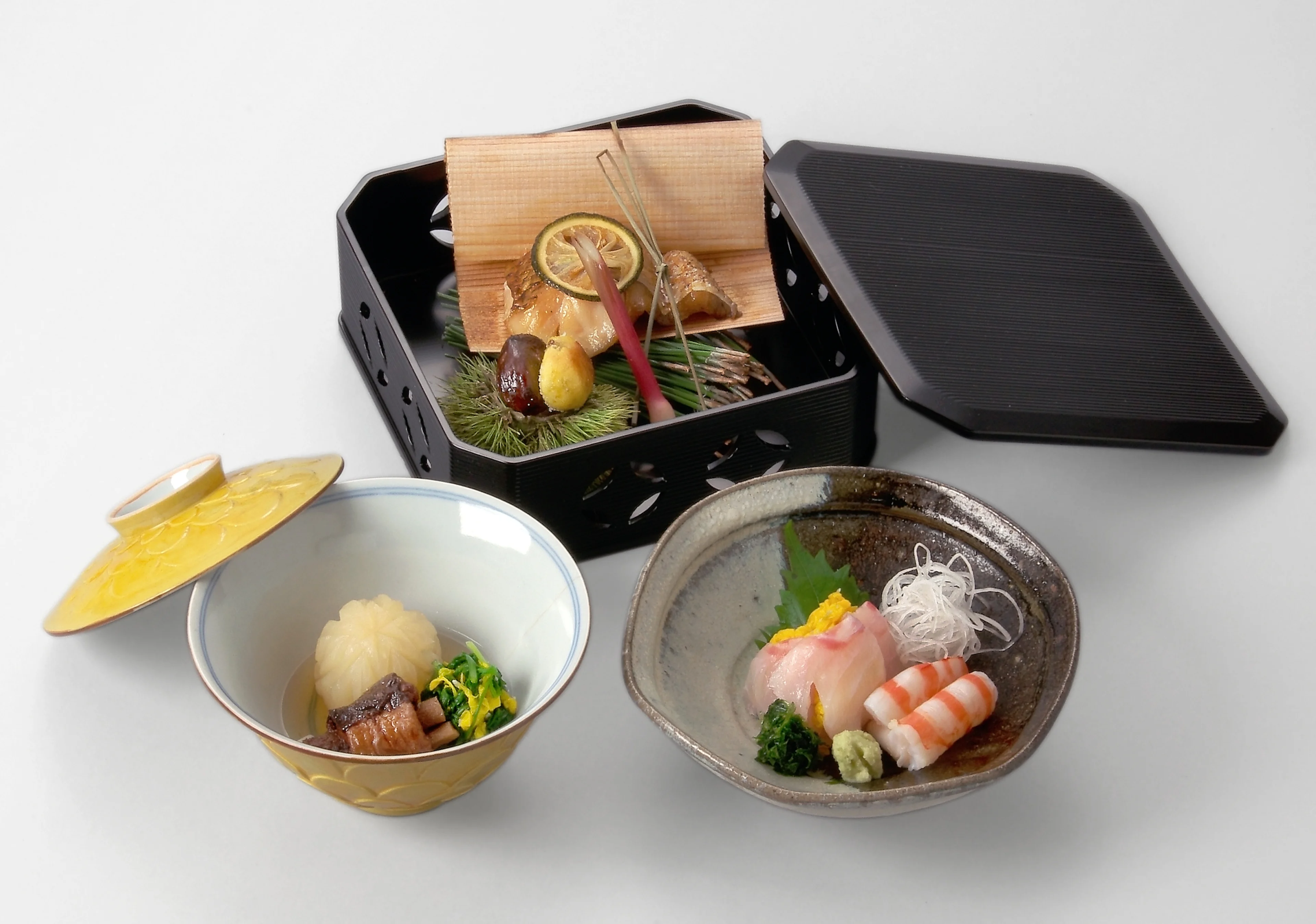 【個室または半個室確約】接待・会食・顔合わせ向けディナープラン★旬の食材を使った全8品の会席★銀座一丁目駅から徒歩1分