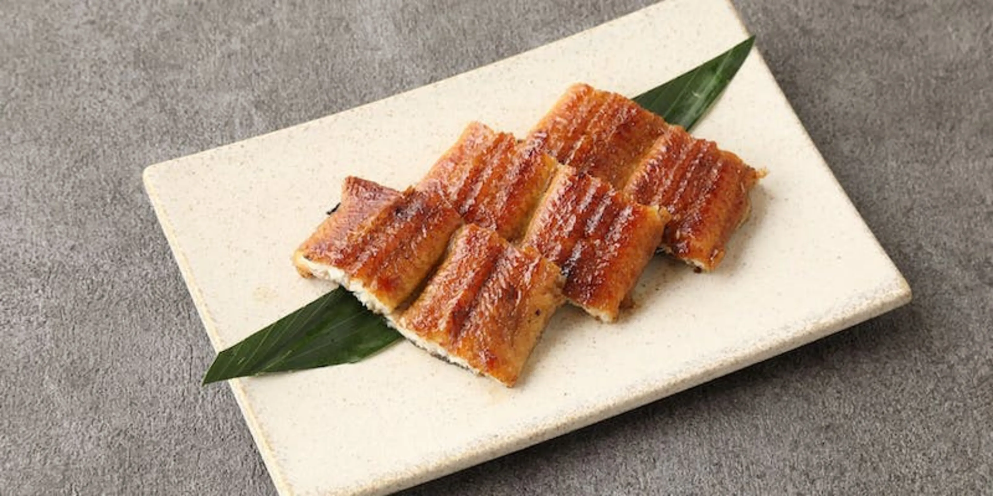 【Anny限定！記念日お祝いコース】創業90年老舗うなぎ卸問屋の厳選うなぎ＋Anny限定特典★お祝いの乾杯に★シャンパンハーフボトル付き！