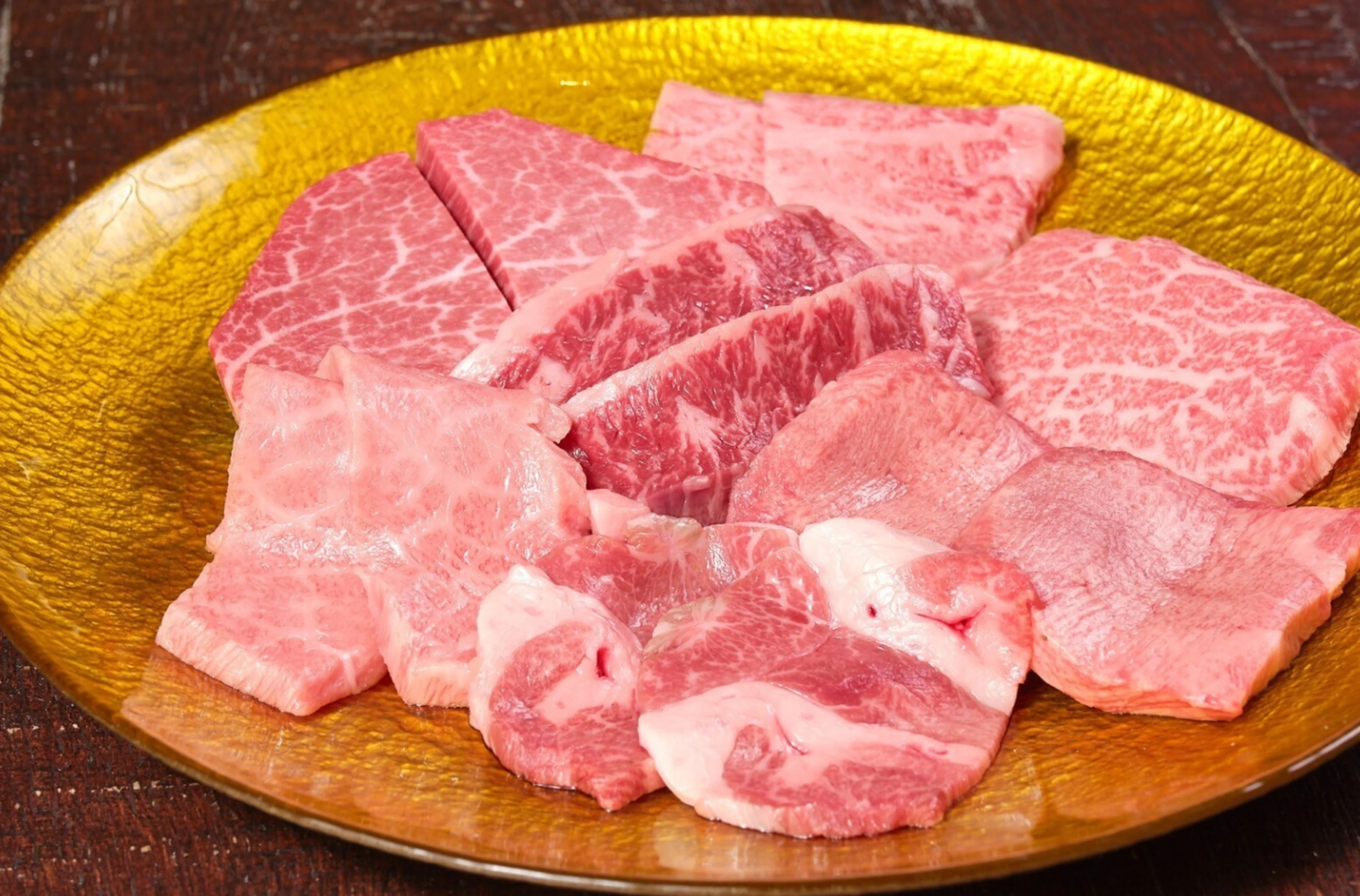 絶品焼肉を堪能する全7品