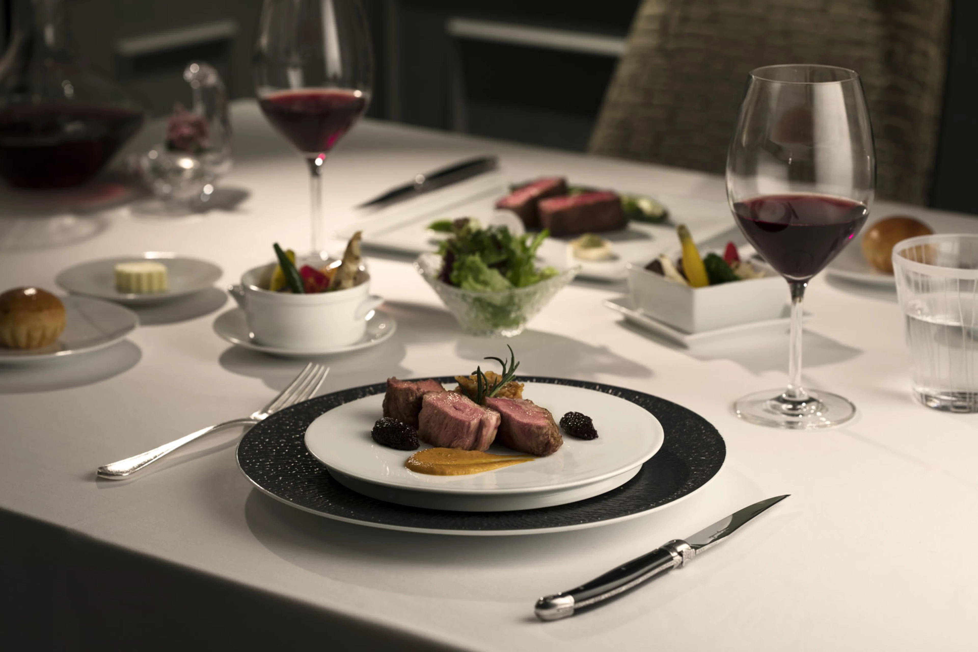 【4～6名様向け 個室確約 結納・お顔合わせプラン】季節の特別コース～ 寿-kotobuki-～★乾杯シャンパーニュ★東京駅直結の東京ステーションホテルで優雅な結納・お顔合わせを