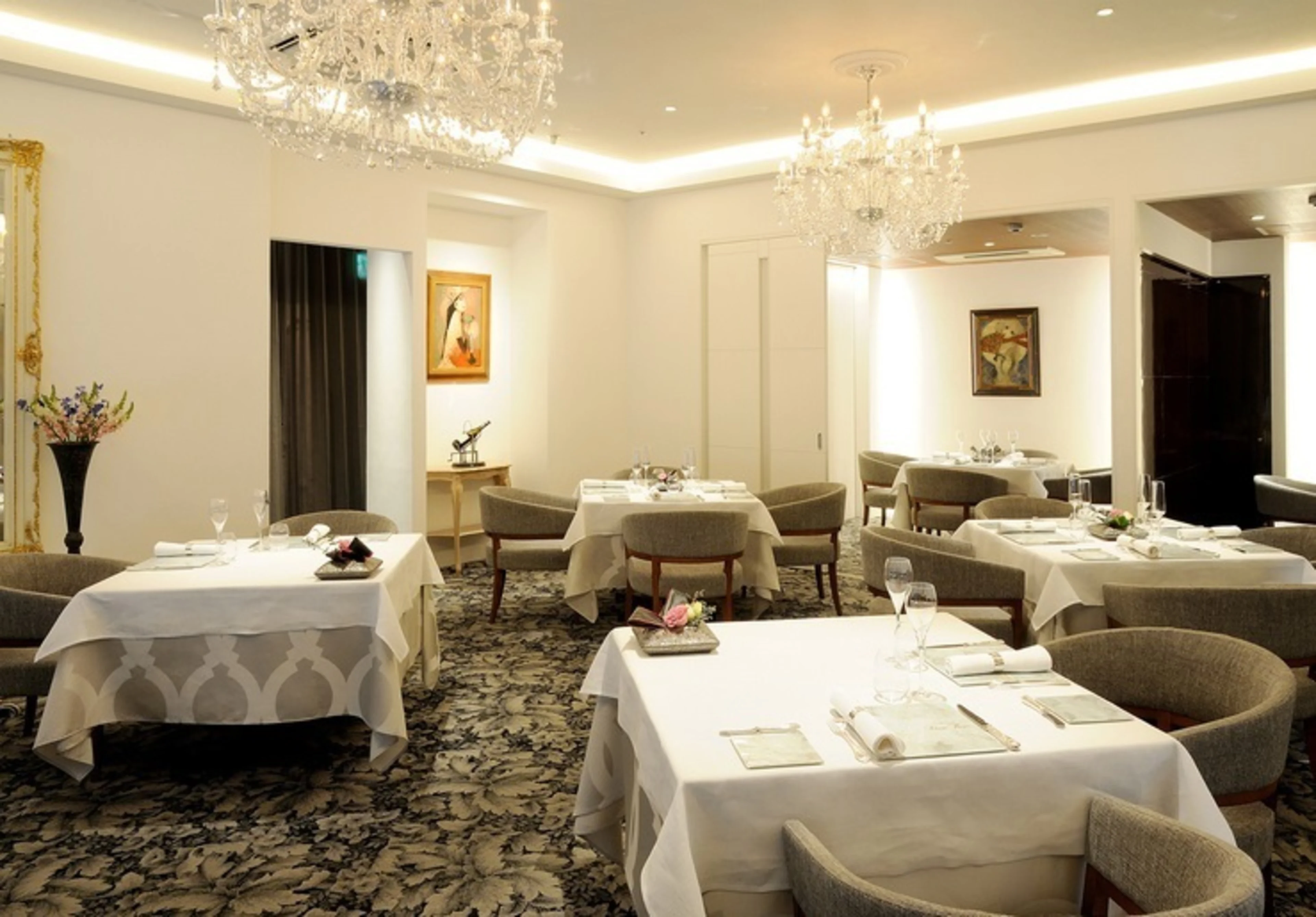 ★シェフこだわりの絶品フレンチ全7品の贅沢コース＋メッセージプレート★名古屋の中心地で特別なアニバーサリーを！