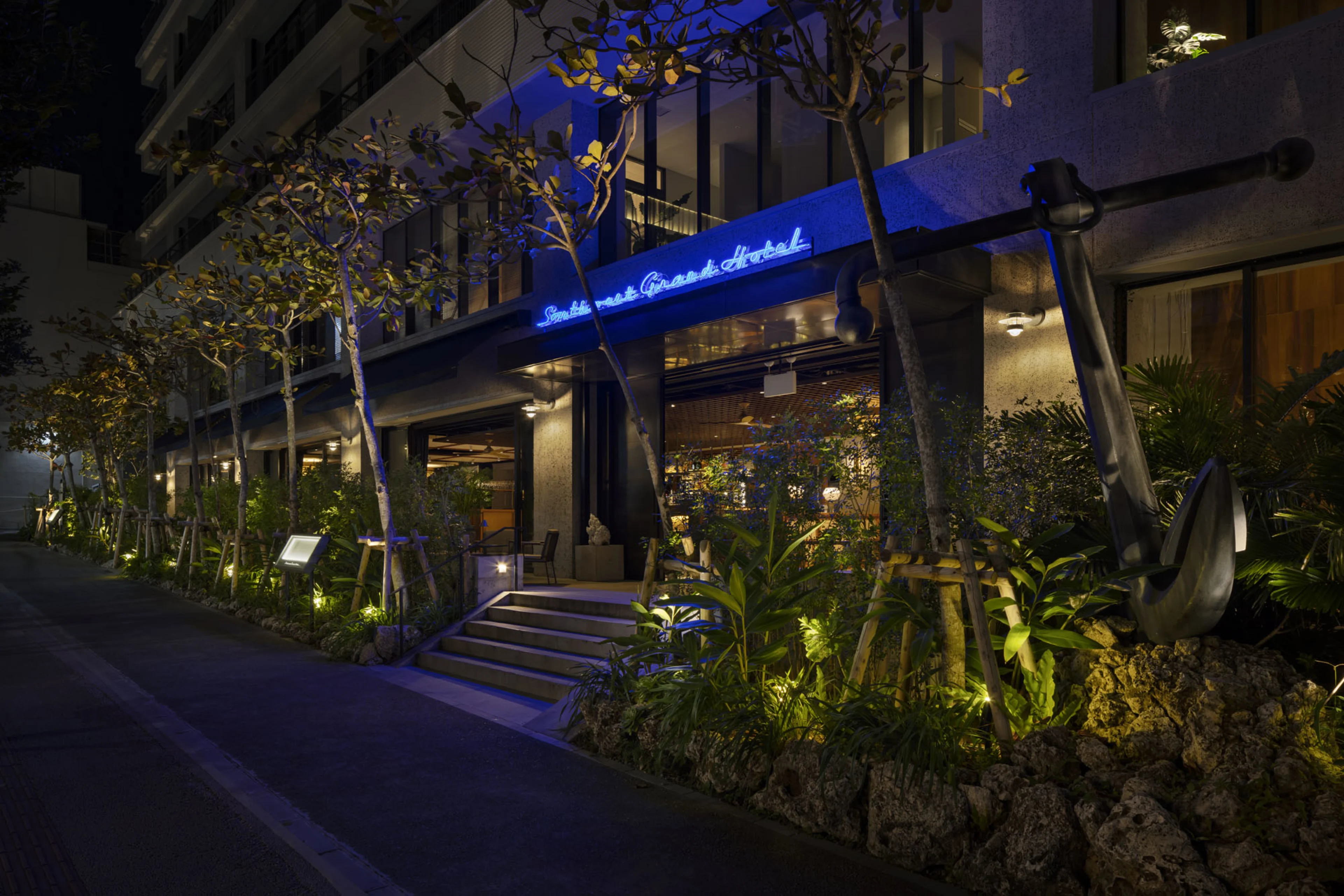 A LONG VACATION.／Southwest Grand Hotel