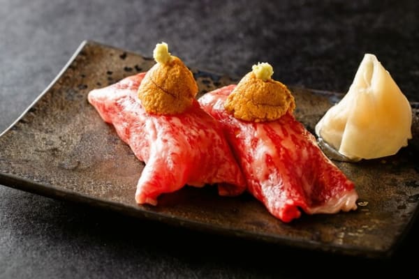 【記念日ディナープラン】西麻布で味わう黒毛和牛＆松阪牛フルコース！お祝いメッセージ付き・肉ケーキ＆乾杯スパークリングも〜個室または半個室でロマンティックなひとときを〜 undefined