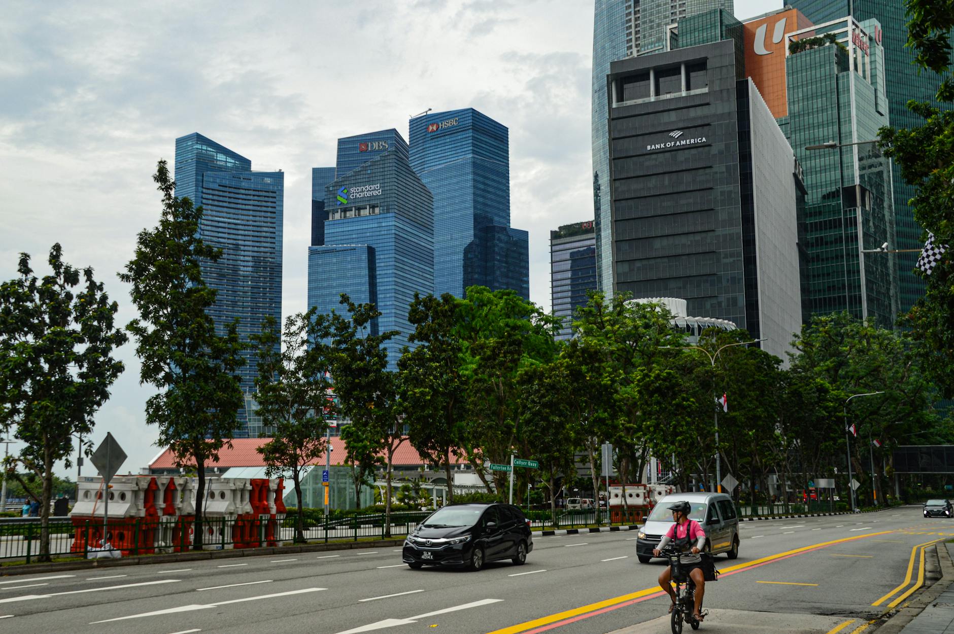 Chatbots vs AI Agents: What Singapore SMEs Must Know | AI Insights for Singapore SMEs Chatbots vs AI Agents: What Singapore SMEs Must Know — ABUZZ Singapore AI Deployment
