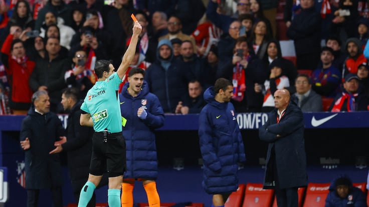 Atlético Madrid’s Stunning 4–0 Copa del Rey Blowout Puts Barcelona on the Brink — Eric García Sparks Red Card Controversy