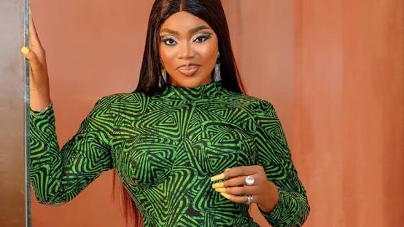 Ashmusy Opens Up on Egg Freezing, Marriage Pressure and Motherhood Choices