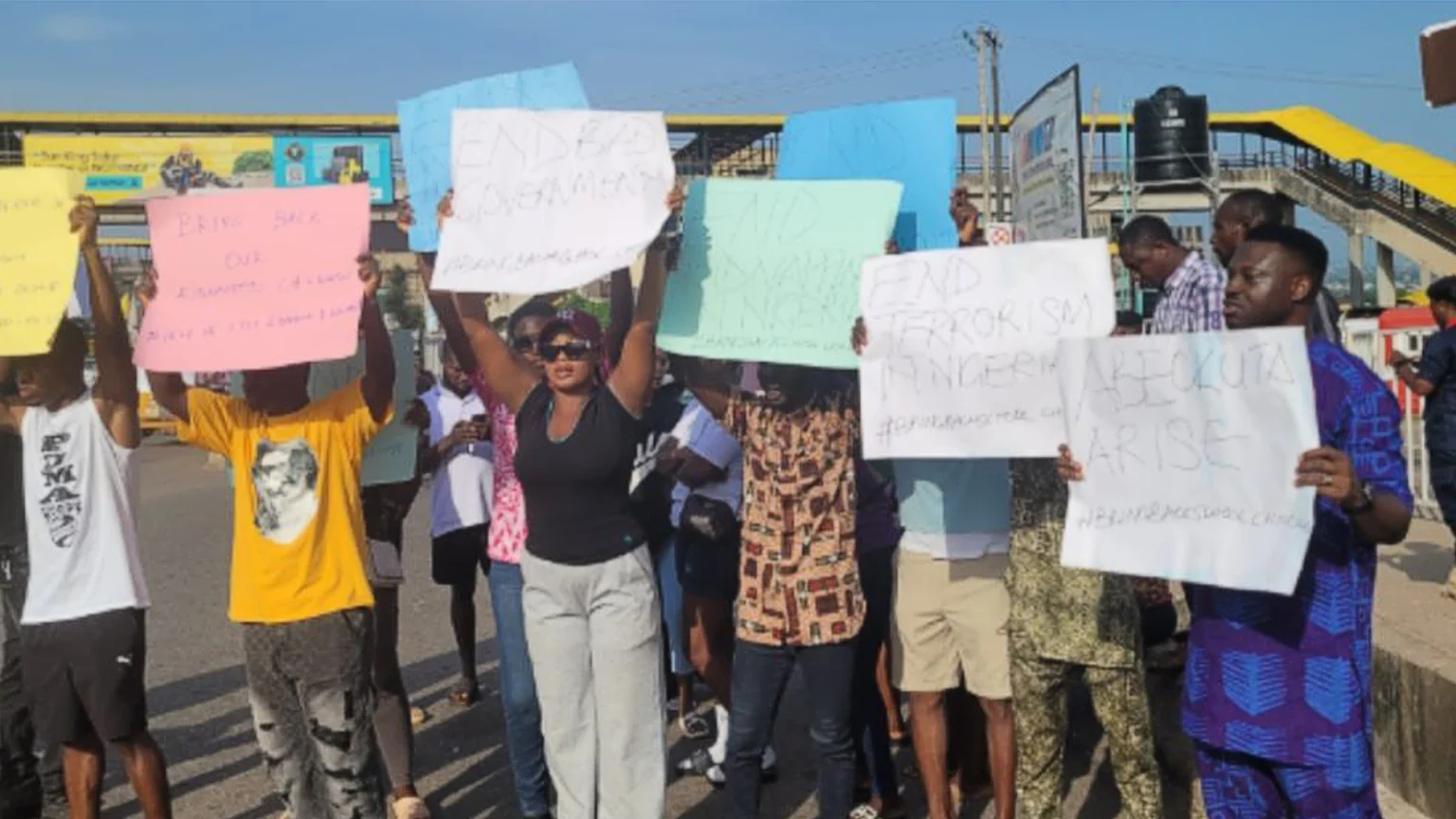 Ogun Residents Protest Oyo School Kidnapping, Demand Action on Rising Insecurity