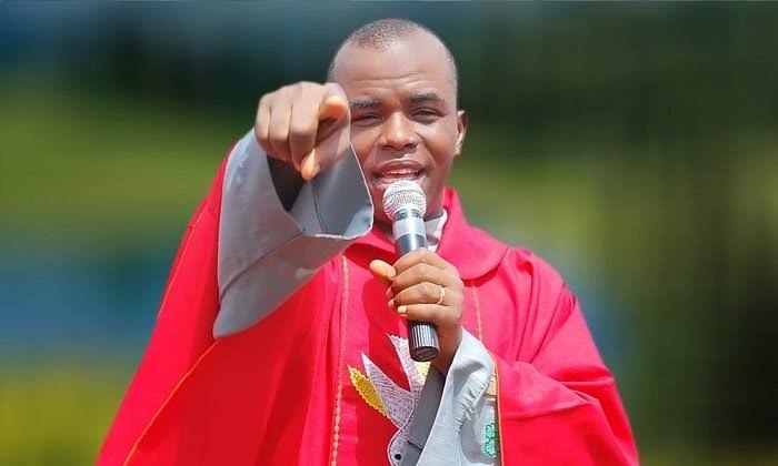 Mbaka Challenges Makinde Over Abducted Schoolchildren as Debate Grows Over States’ Role in Nigeria’s Security Crisis