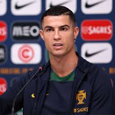 Ronaldo Fans Flood Bruno Fernandes’ Instagram Over “Pass to CR7” Demands Ahead of 2026 World Cup