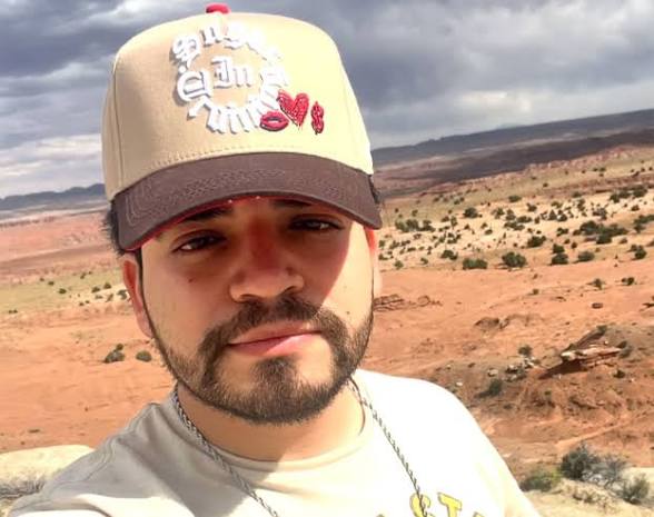 Mexican TikTok Influencer César Gastélum Shot Dead During Livestream in Sinaloa