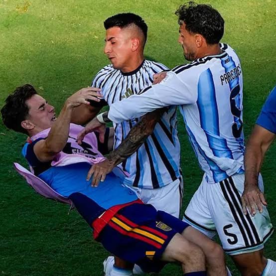 FIFA Bans Argentina’s Paredes for 10 Matches After World Cup Final Clash
