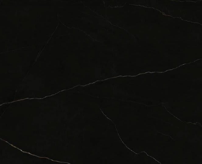 ELEGANT BLACK - Silk
