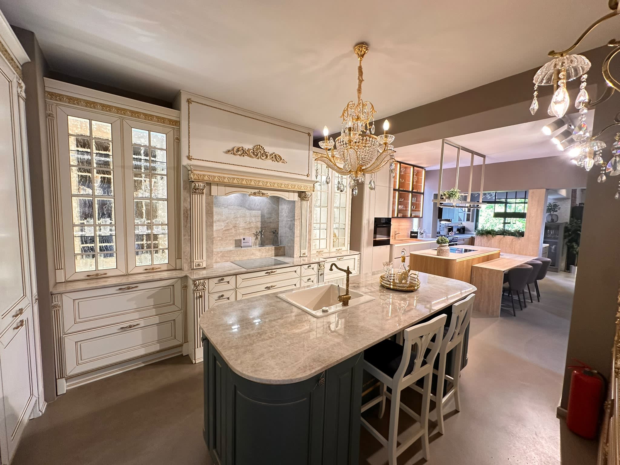 Etiler Classic Kitchen Cosentino Sensa Countertops