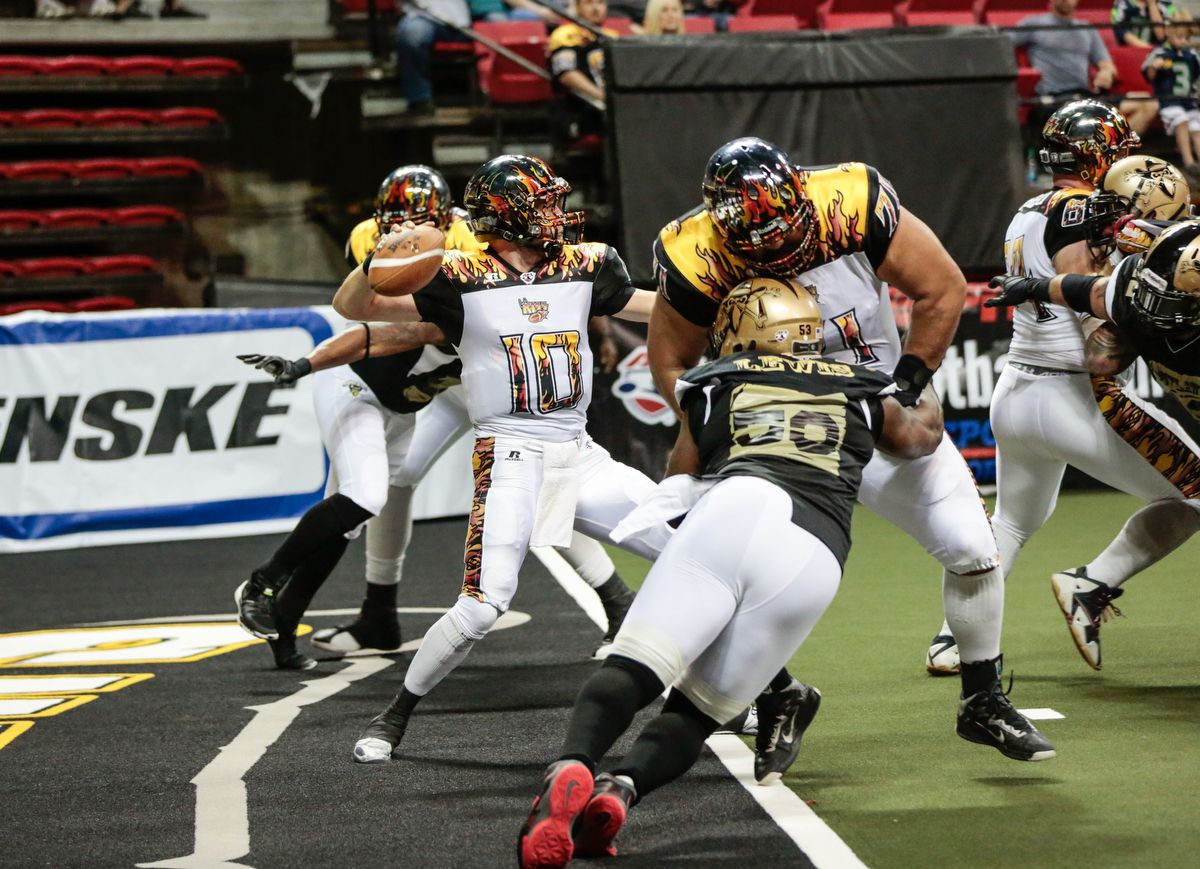 Las Vegas Outlaws (Arena 2015) · Dead Football League