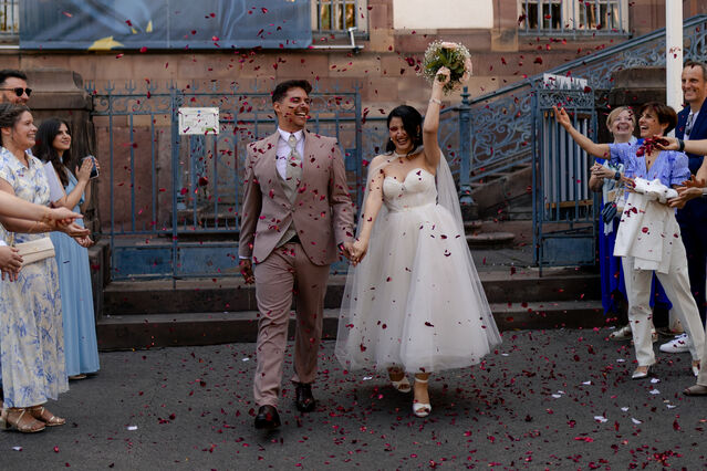 Emma & Julien Wedding Photo 20