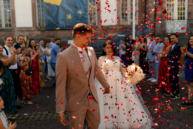 Emma & Julien Wedding Photo 25