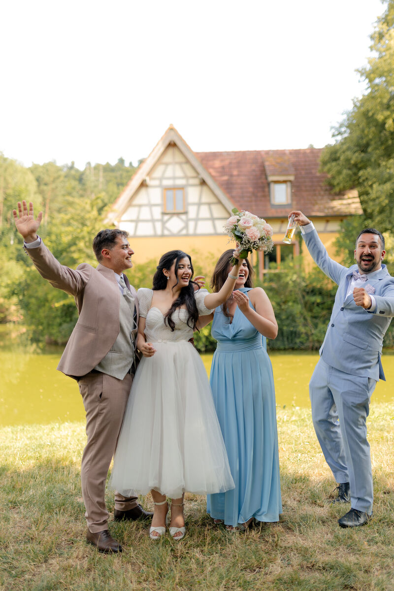 Emma & Julien Wedding Photo 71