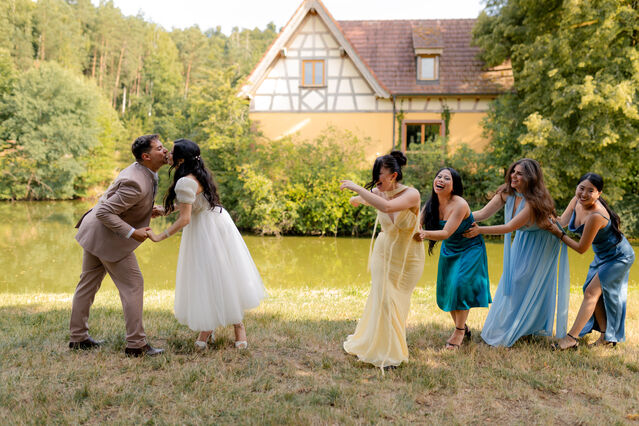 Emma & Julien Wedding Photo 80