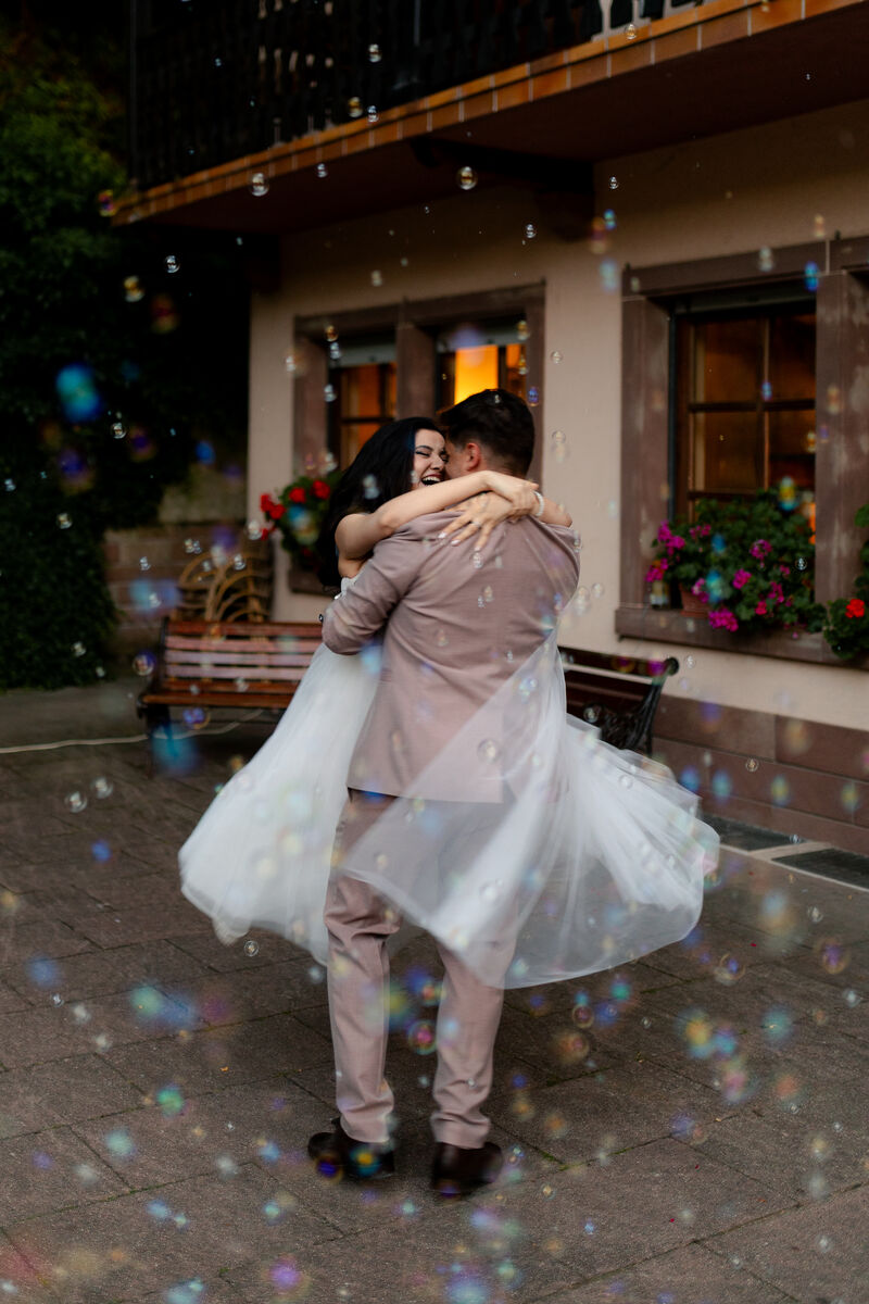 Emma & Julien Wedding Photo 90