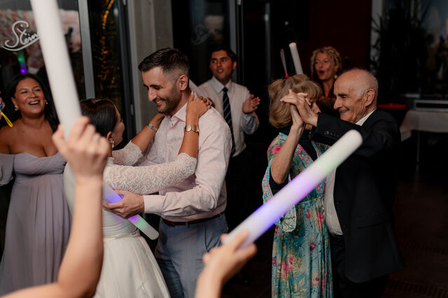 Virginia & Romano Wedding Photo 33