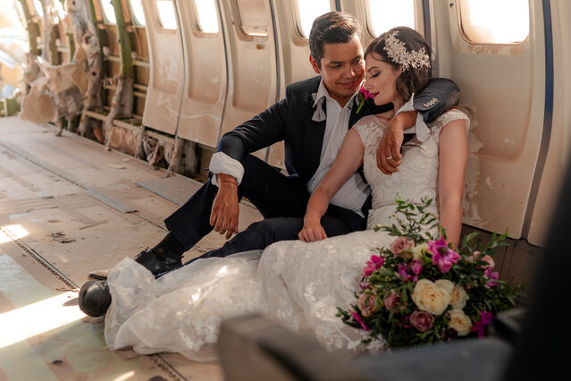 Vintage Airplane Photoshoot Photo 15