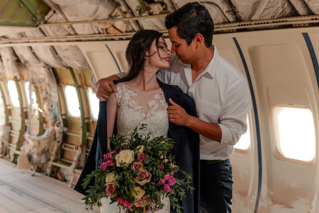 Vintage Airplane Photoshoot Photo 37