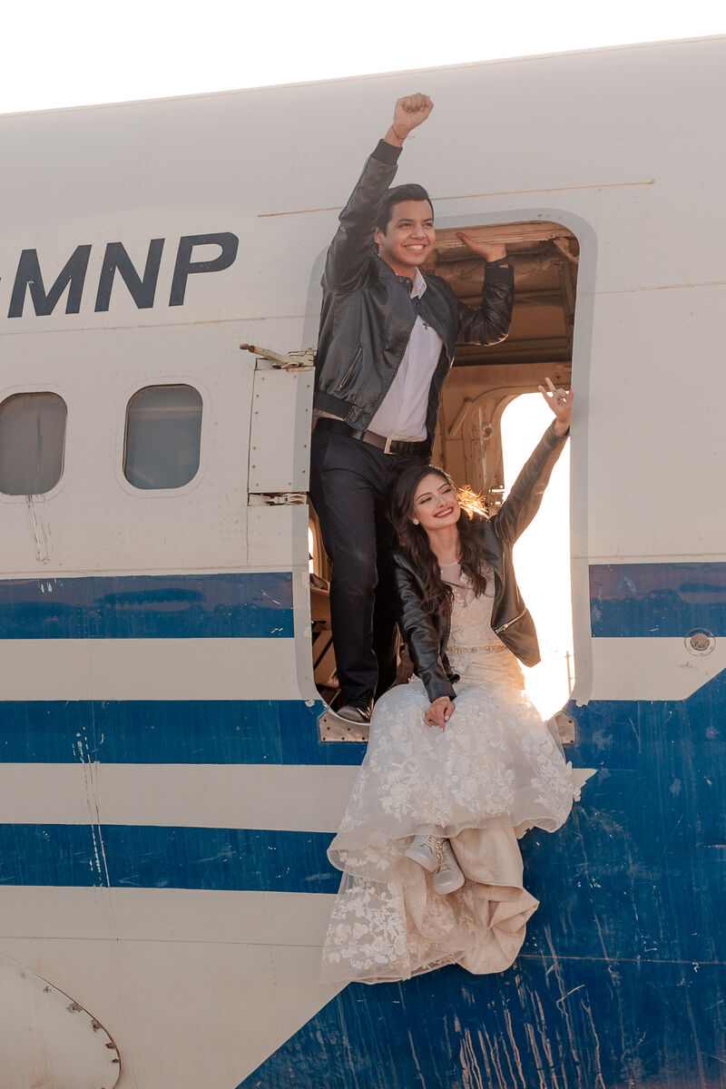 Vintage Airplane Photoshoot Photo 5