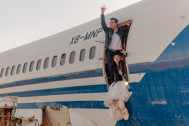 Vintage Airplane Photoshoot Photo 6