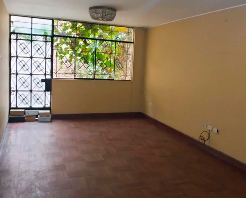 Casa en Los Olivos, Calle las Fresas , Las Palmeras - foto 2