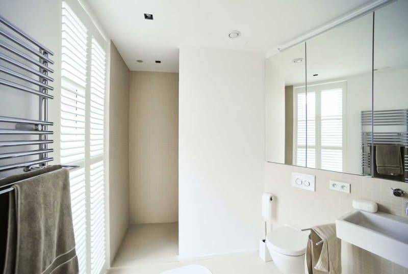 Tracked Plantation Shutters